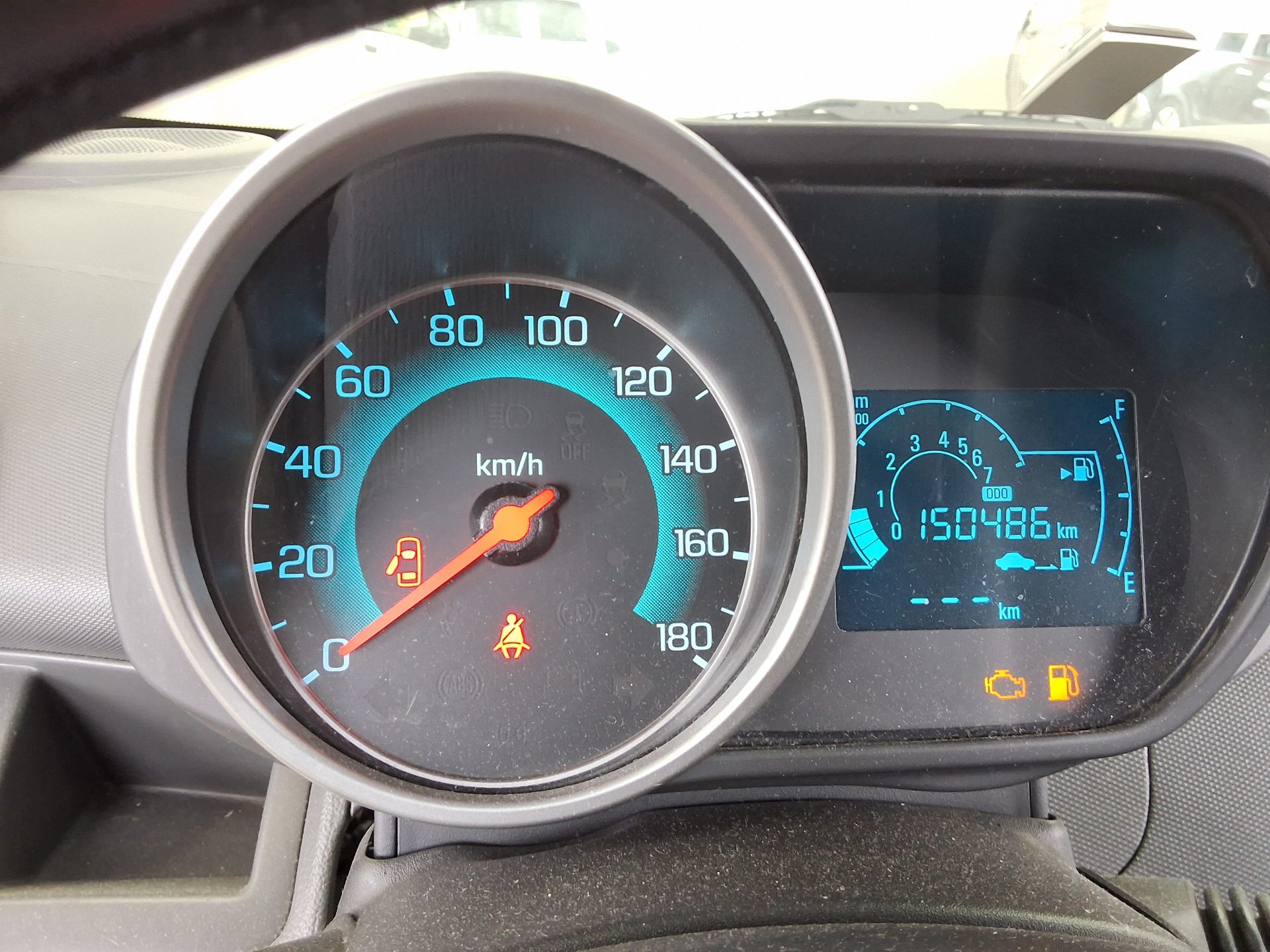 شيفروليه (Daewoo) سبارك بنزين L 2014