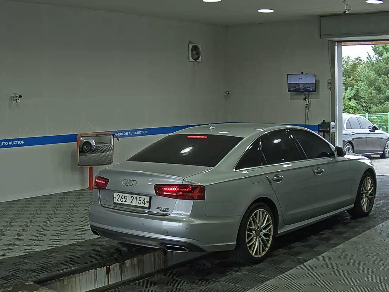 أودي إيه 6 (4Th Gen) 40 TDI كواترو بريميوم 2016 40 بريميوم