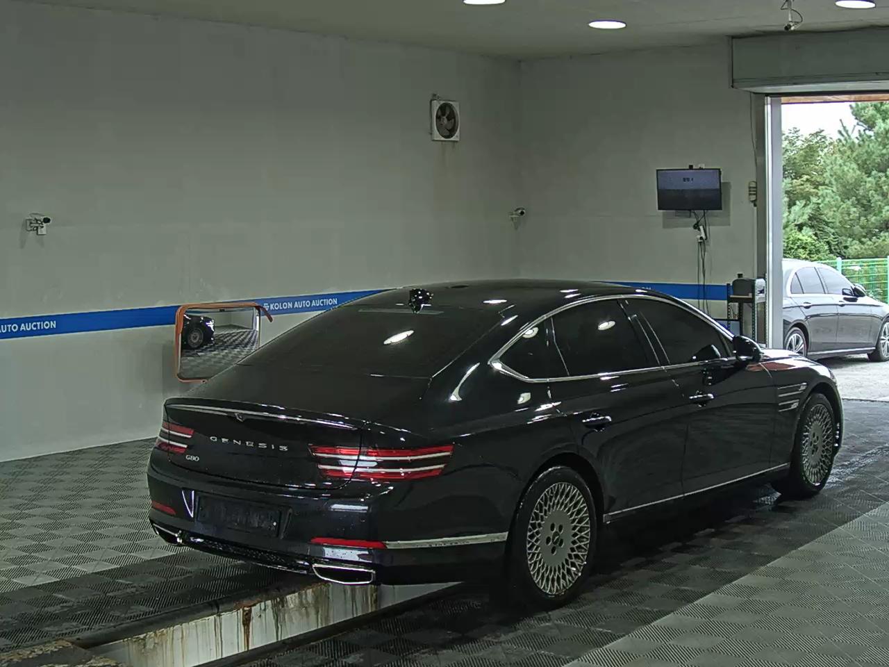 جينيسيس جينيسيس G80 2024 BASE