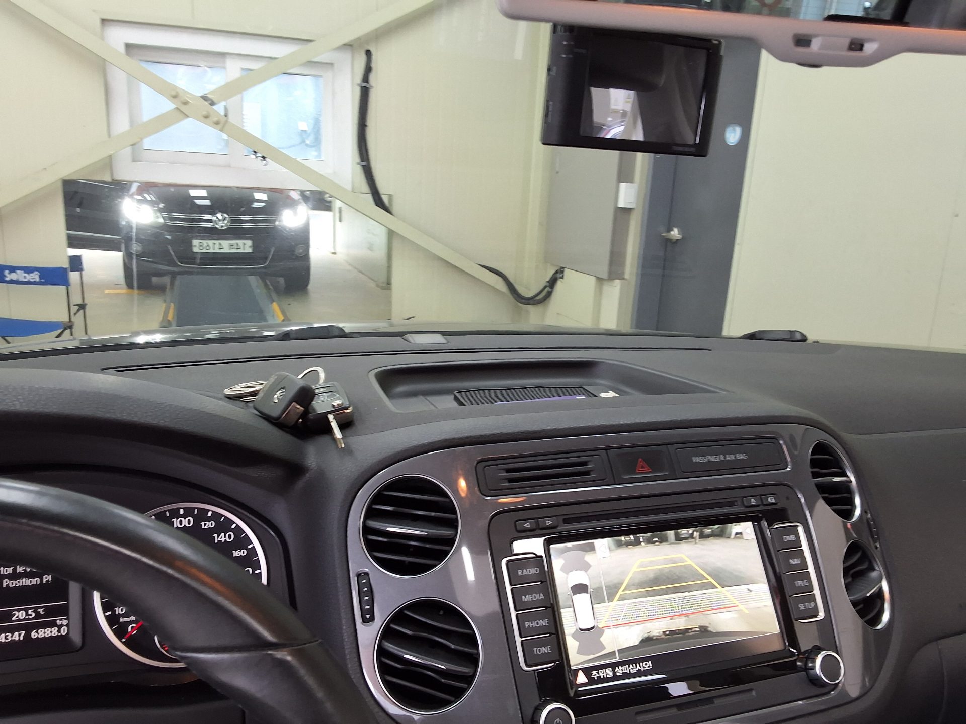 فولكس فاجن تيجوان 2.0 TDI Bluemotion بريميوم 2013 بريميوم