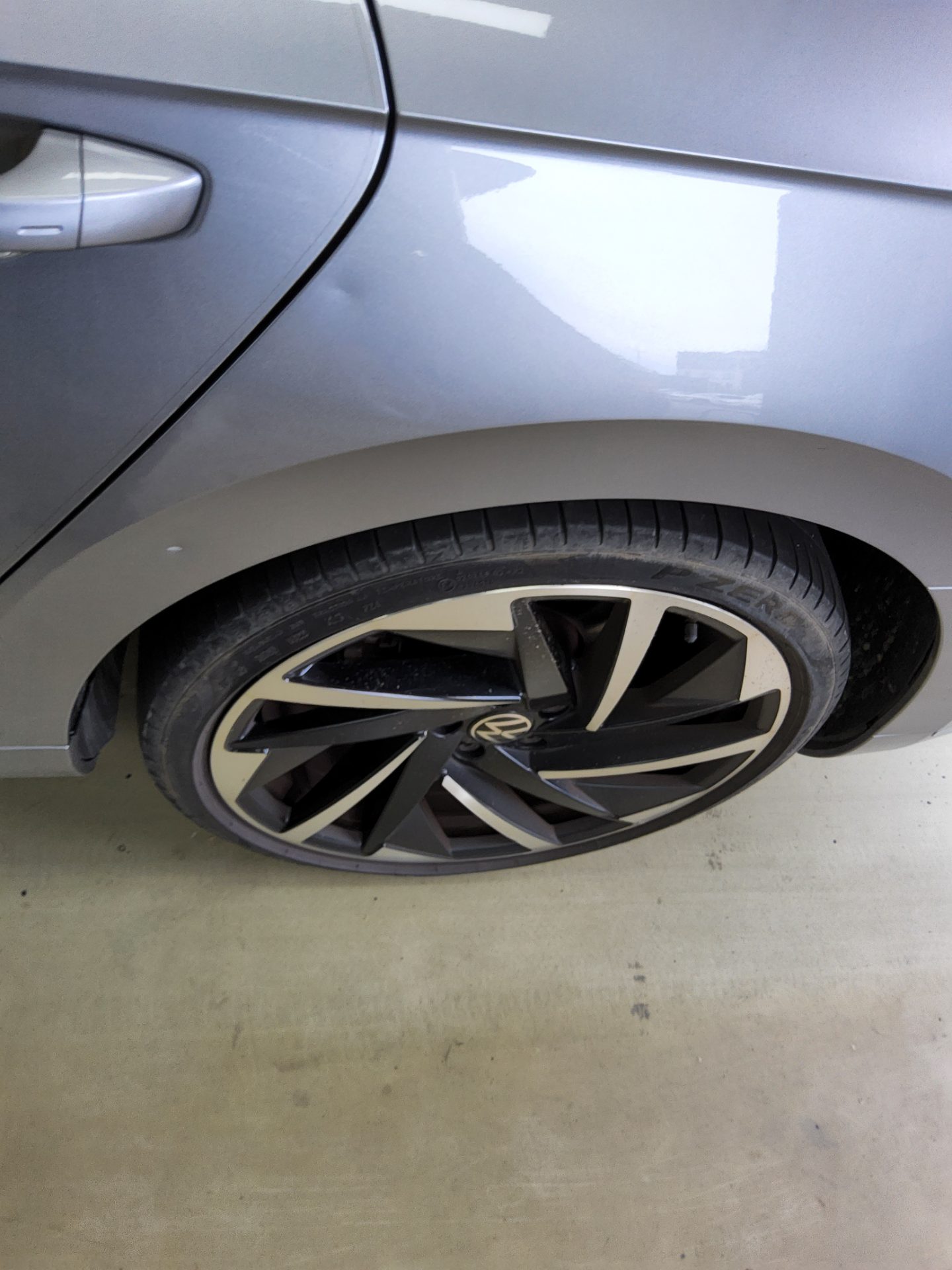 فولكس فاجن أرتيون 2.0 TDI 4Motion R Line 2022 LINE