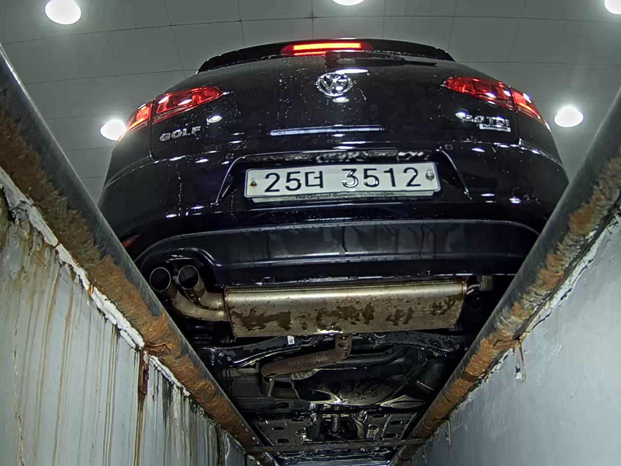 فولكس فاجن جولف (7Th Gen) 2.0 TDI بريميوم 2015 بريميوم