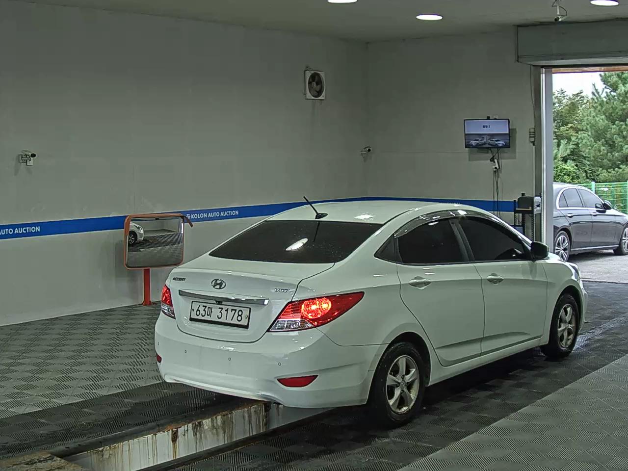 هيونداي جديد أكسنت 1.6 VGT مودرن 2014 MODERN