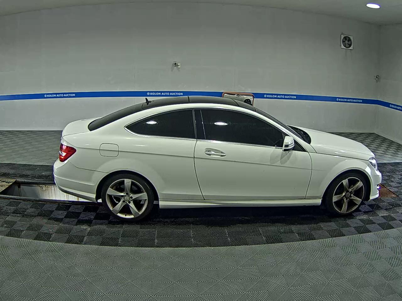 مرسيدس بنز C Class (3Rd Gen) كوبيه C220 Cdi 2013 C220