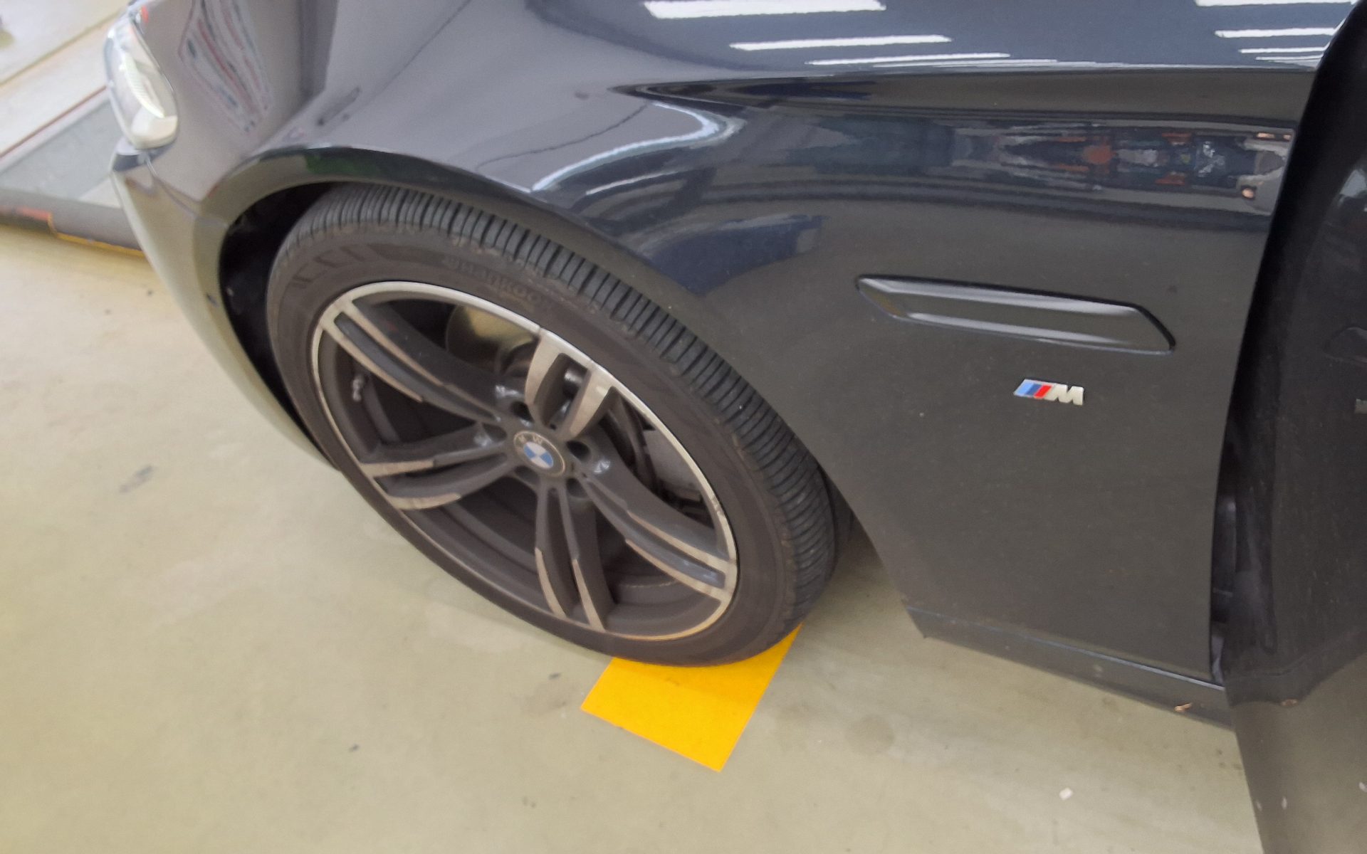 بي إم دبليو 5 Series (6Th Gen) M550D إكس درايف 2014 M550d
