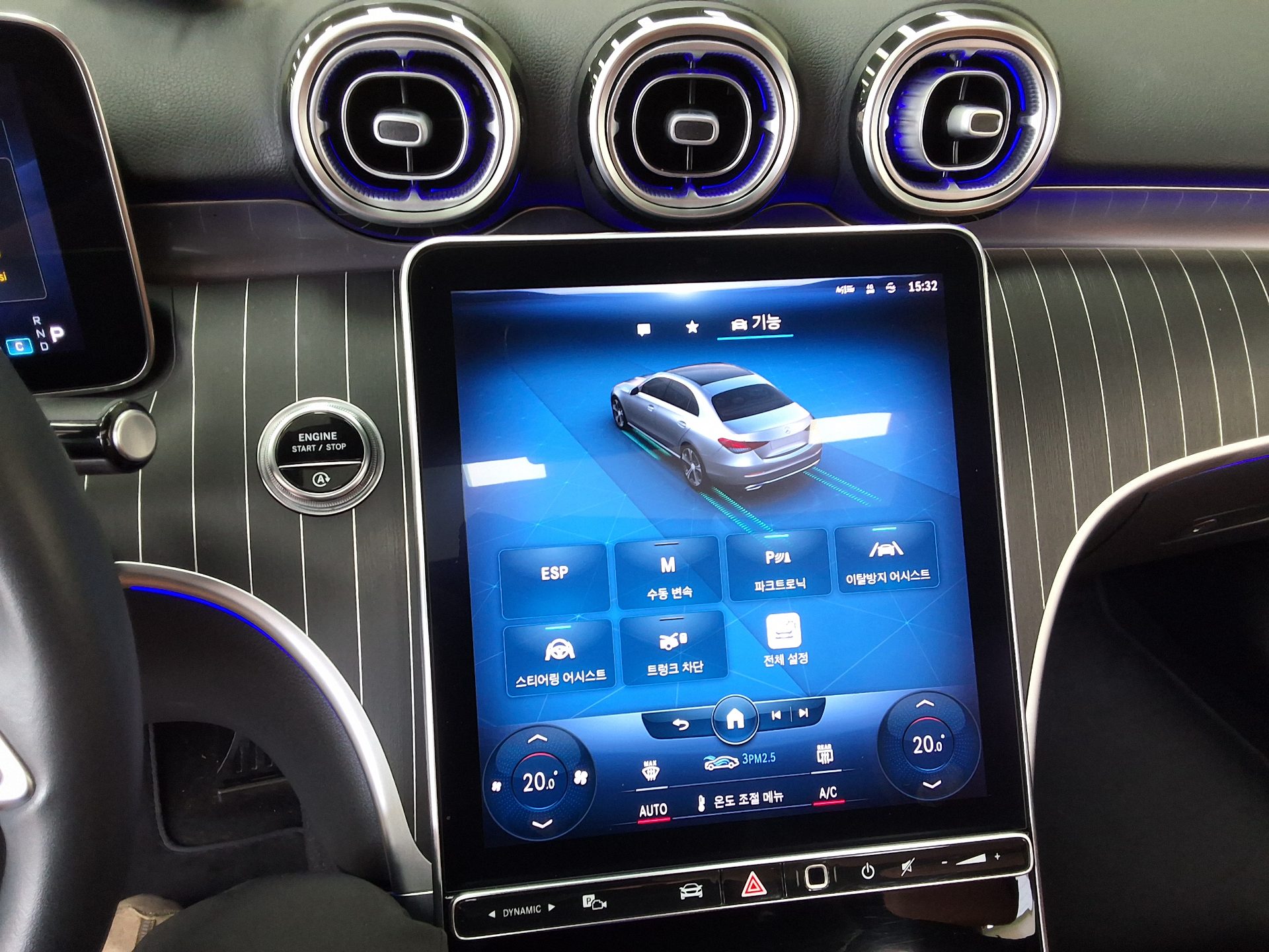 مرسيدس بنز C Class (5Th Gen) C200 فورماتيك Avantgarde 2022 4MATIC
