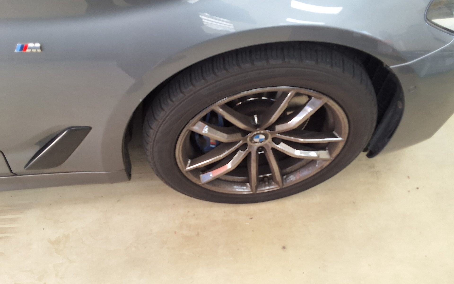 بي إم دبليو 5 Series (7Th Gen) 530I M Sport Pack بلس 2017 SPORT PLUS