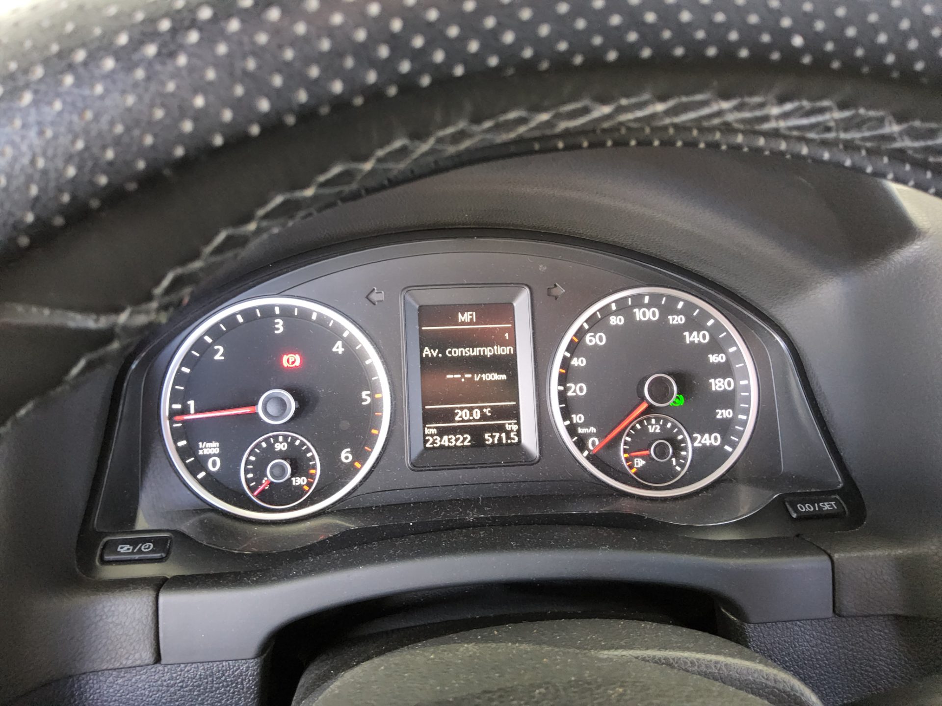 فولكس فاجن تيجوان 2.0 TDI Bluemotion بريميوم 2013 بريميوم