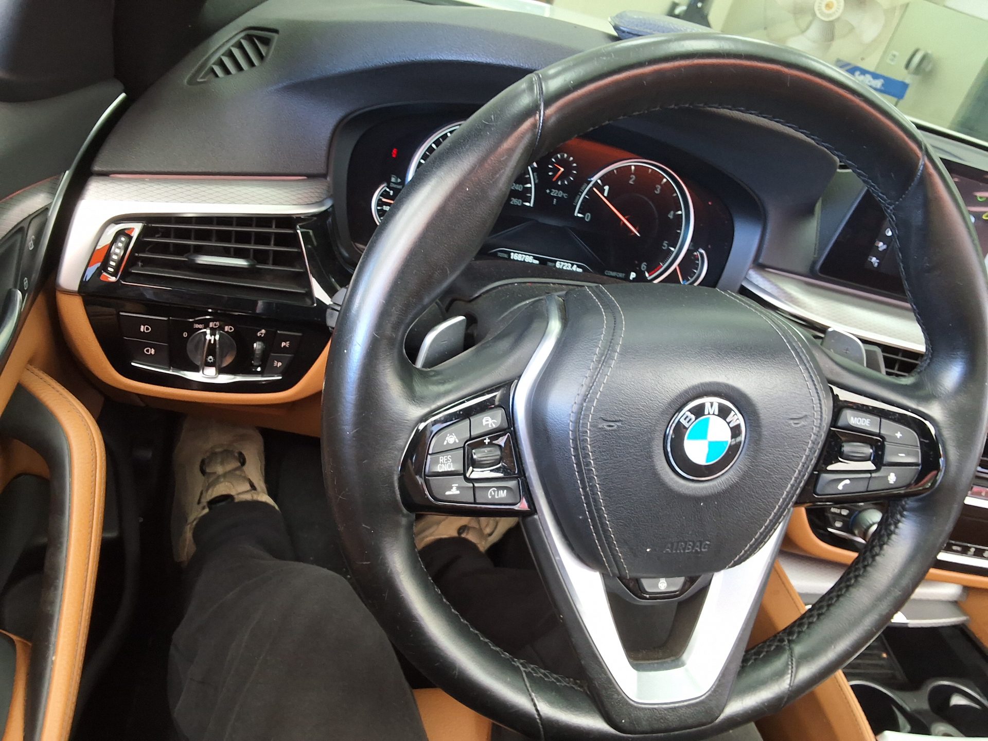 بي إم دبليو 5 Series (7Th Gen) 520D M Sport Pack 2017 SPORT