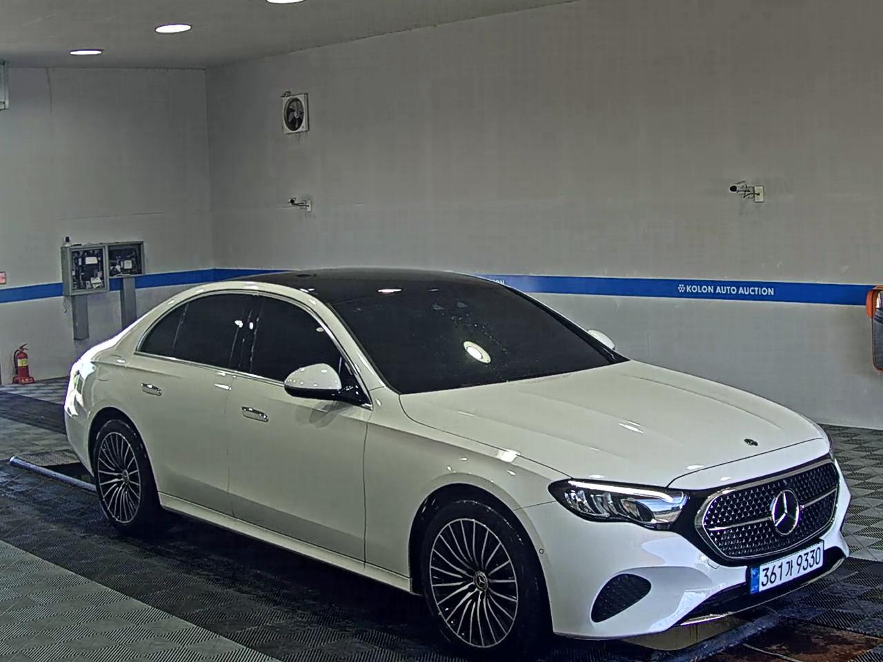 مرسيدس بنز E Class (6Th Gen) E200 Avantgarde 2026 E200