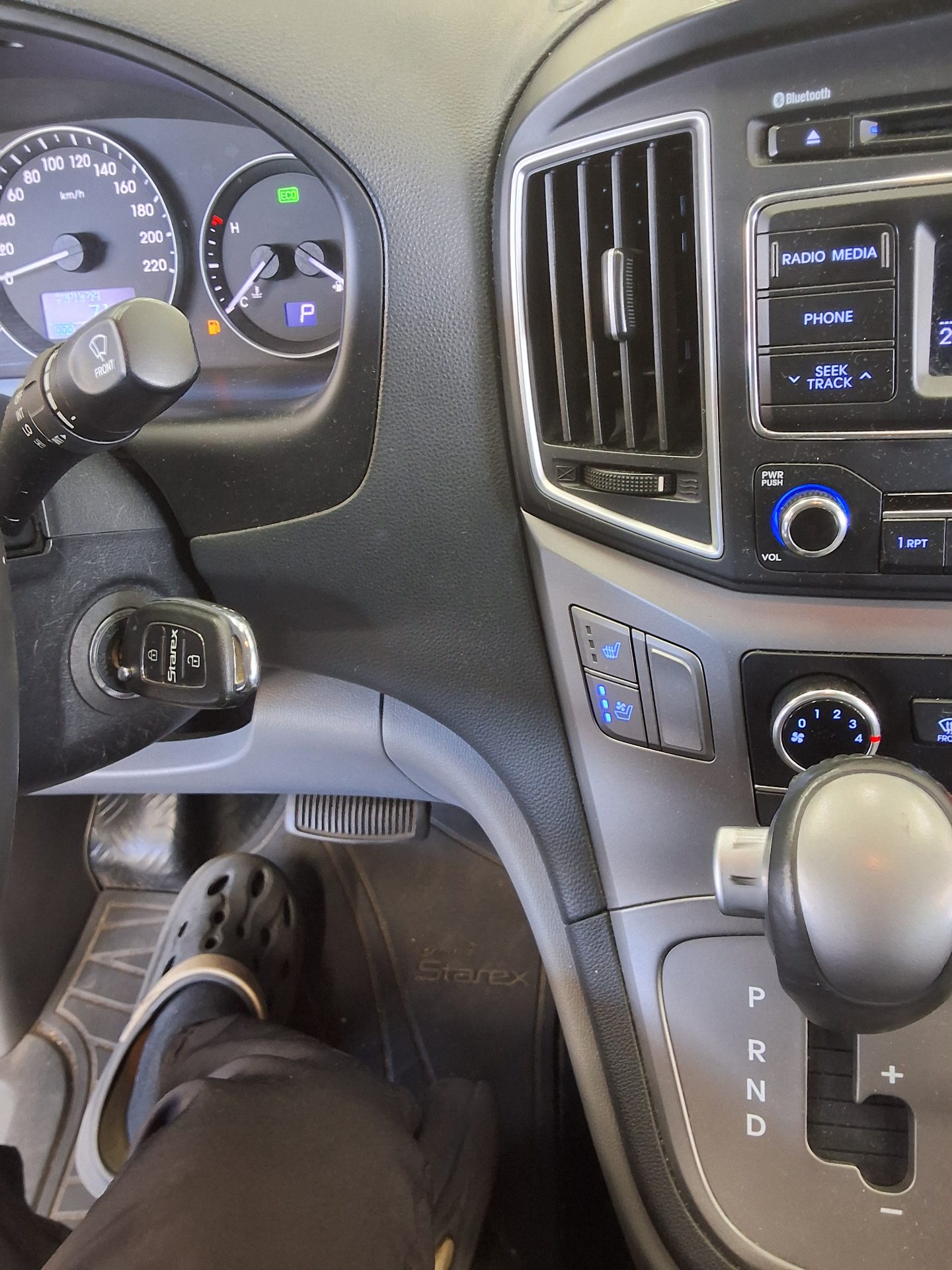 هيونداي الجديد جراند ستاركس 5 Seater ديزل فان مودرن 2019 VAN MODERN