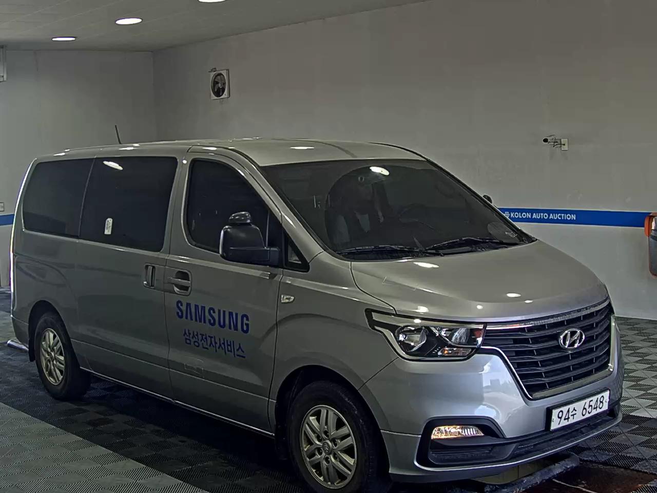 هيونداي الجديد جراند ستاركس 3 Seater ديزل فان سمارت 2021 VAN SMART