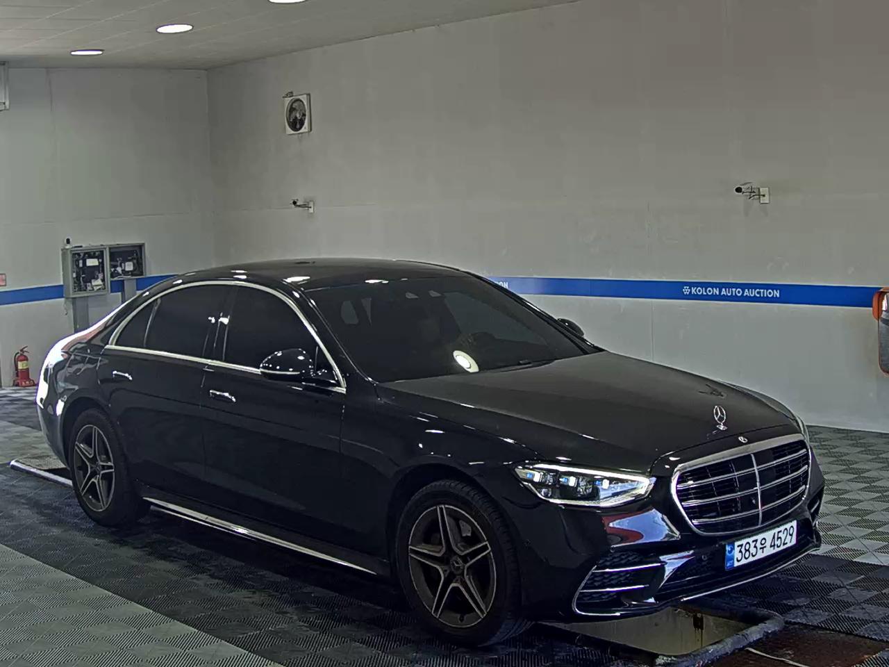 مرسيدس بنز S Class (7Th Gen) S400D فورماتيك 2022 4MATIC