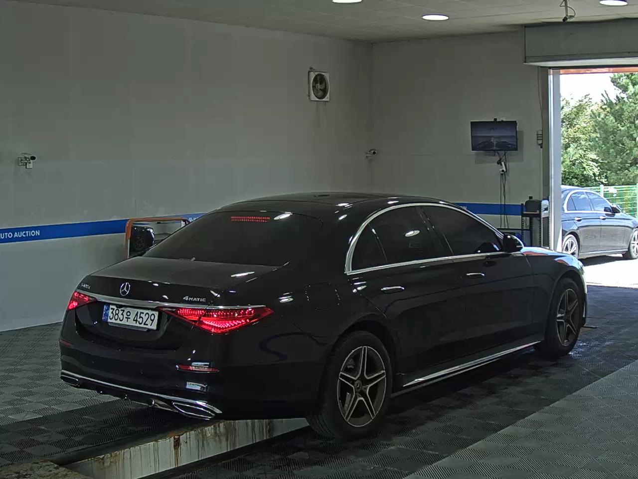 مرسيدس بنز S Class (7Th Gen) S400D فورماتيك 2022 4MATIC