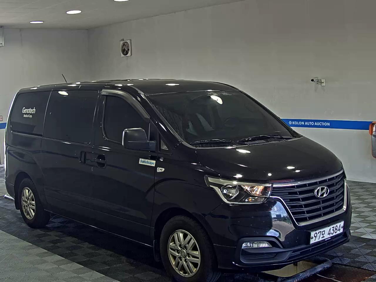 هيونداي الجديد جراند ستاركس 5 Seater ديزل فان مودرن 2019 VAN MODERN
