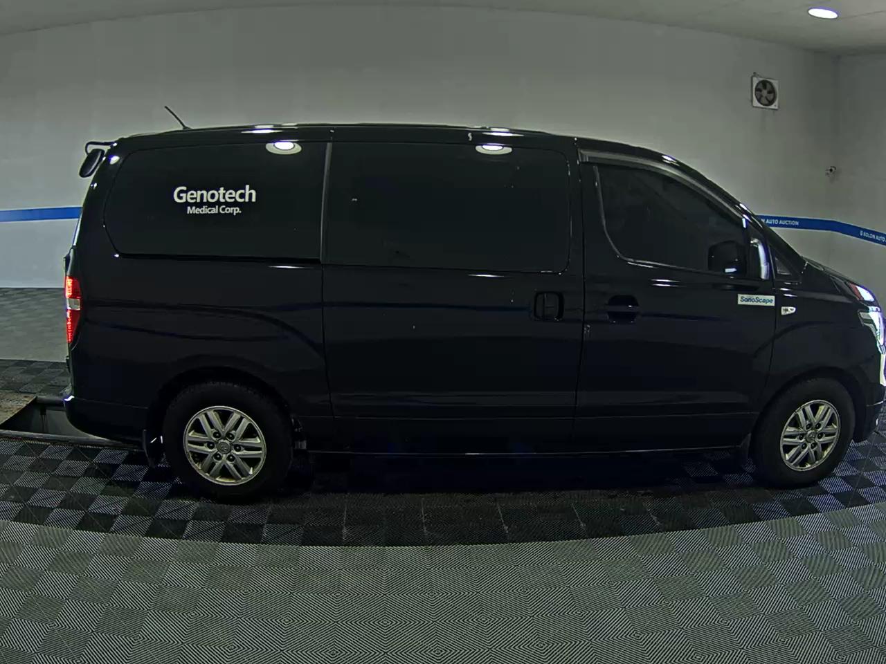 هيونداي الجديد جراند ستاركس 5 Seater ديزل فان مودرن 2019 VAN MODERN