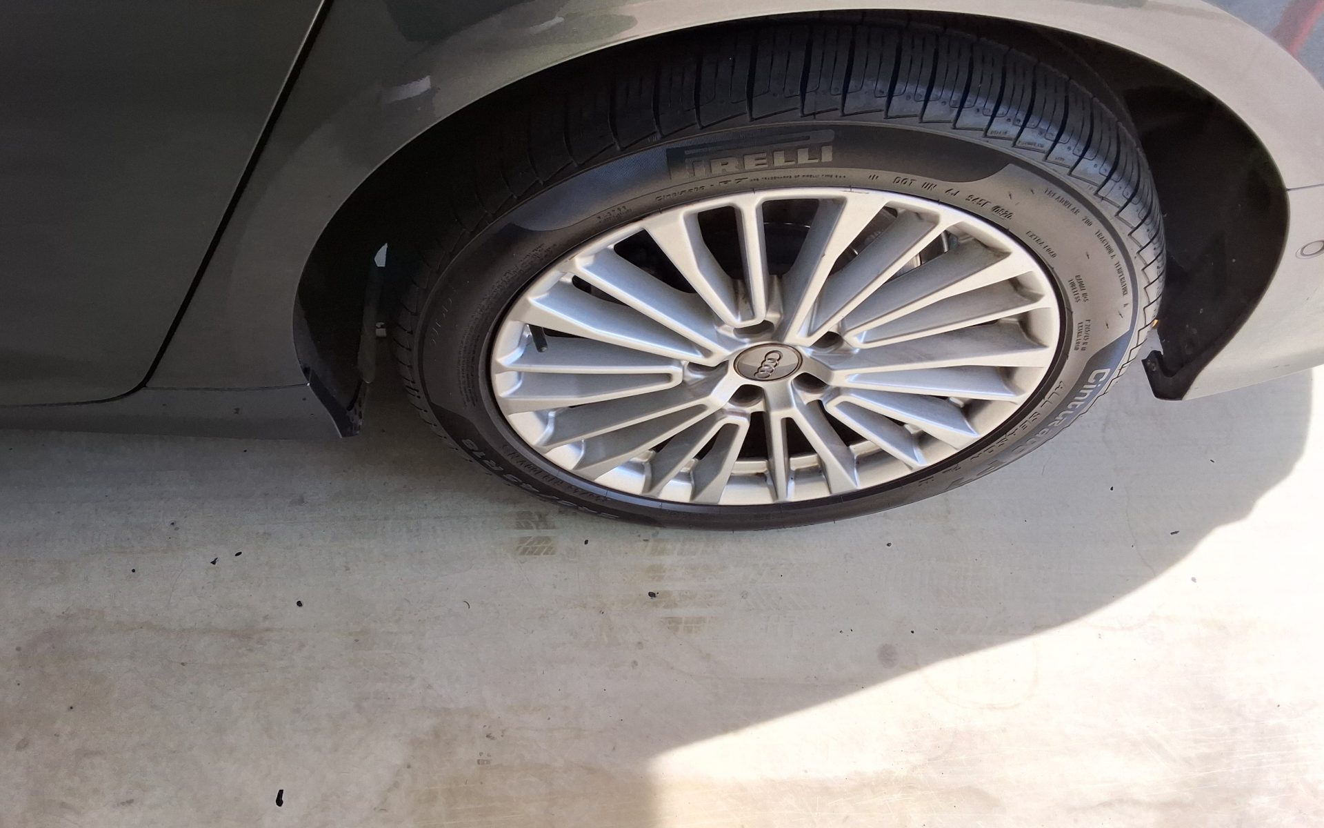 أودي إيه 6 (5Th Gen) 40 TDI كواترو بريميوم 2021 40 بريميوم