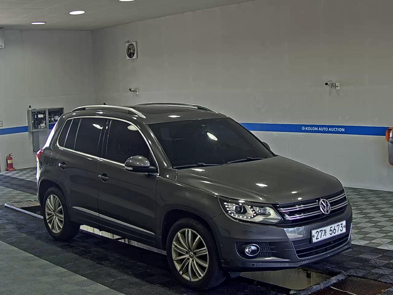 فولكس فاجن تيجوان 2.0 TDI Bluemotion بريميوم 2015 بريميوم