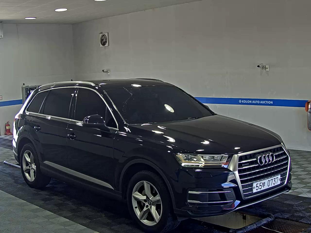أودي كيو 7 (2Nd Gen) 35 TDI كواترو Comfort 2016