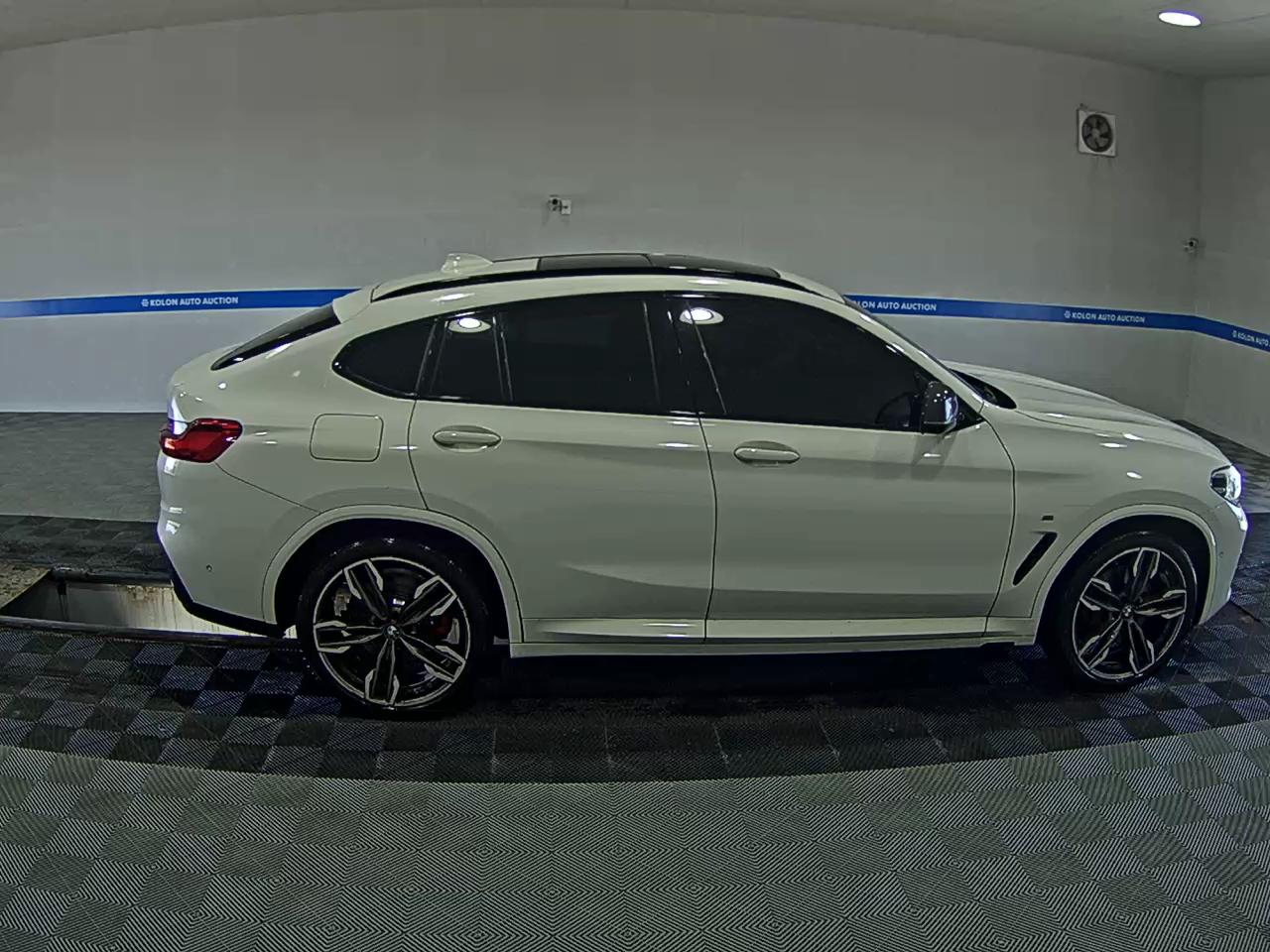 بي إم دبليو X4 (2Nd Gen) M40I إكس درايف Online إكسكلوسيف 2021 إكسكلوسيف