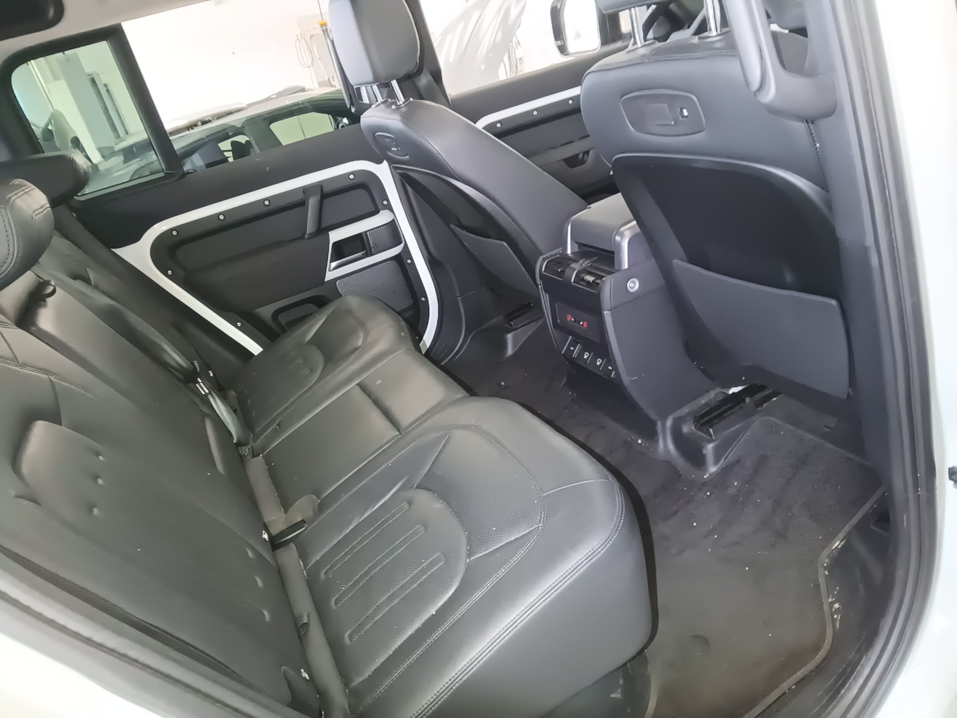 لاند روفر Rover الجديد كليا Defender 110 D250 S 2022 D250