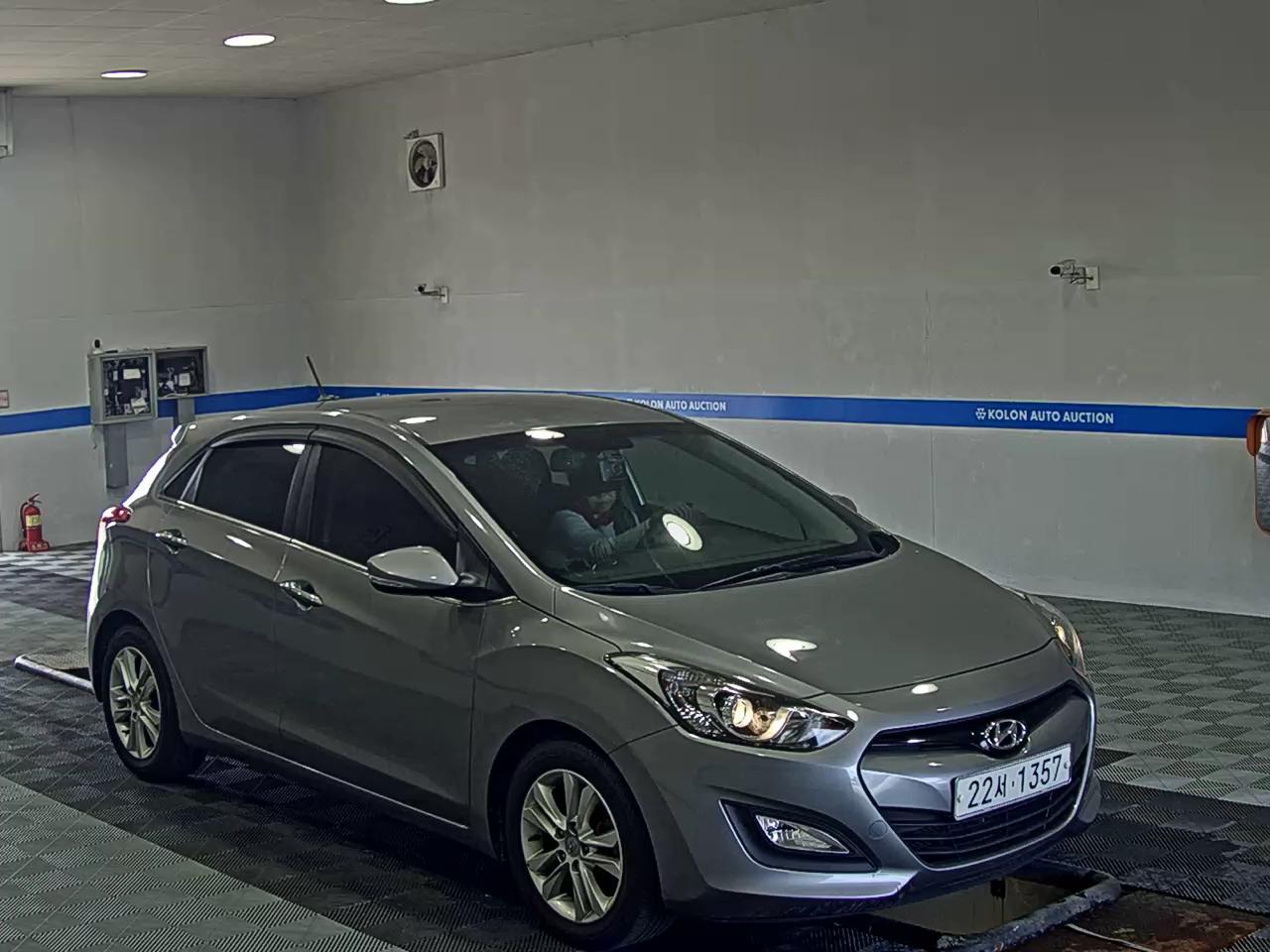 هيونداي جديد I30 1.6 VGT Unique 2012