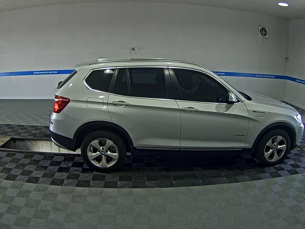 بي إم دبليو X3 (2Nd Gen) 20D إكس درايف مرتفع 2011