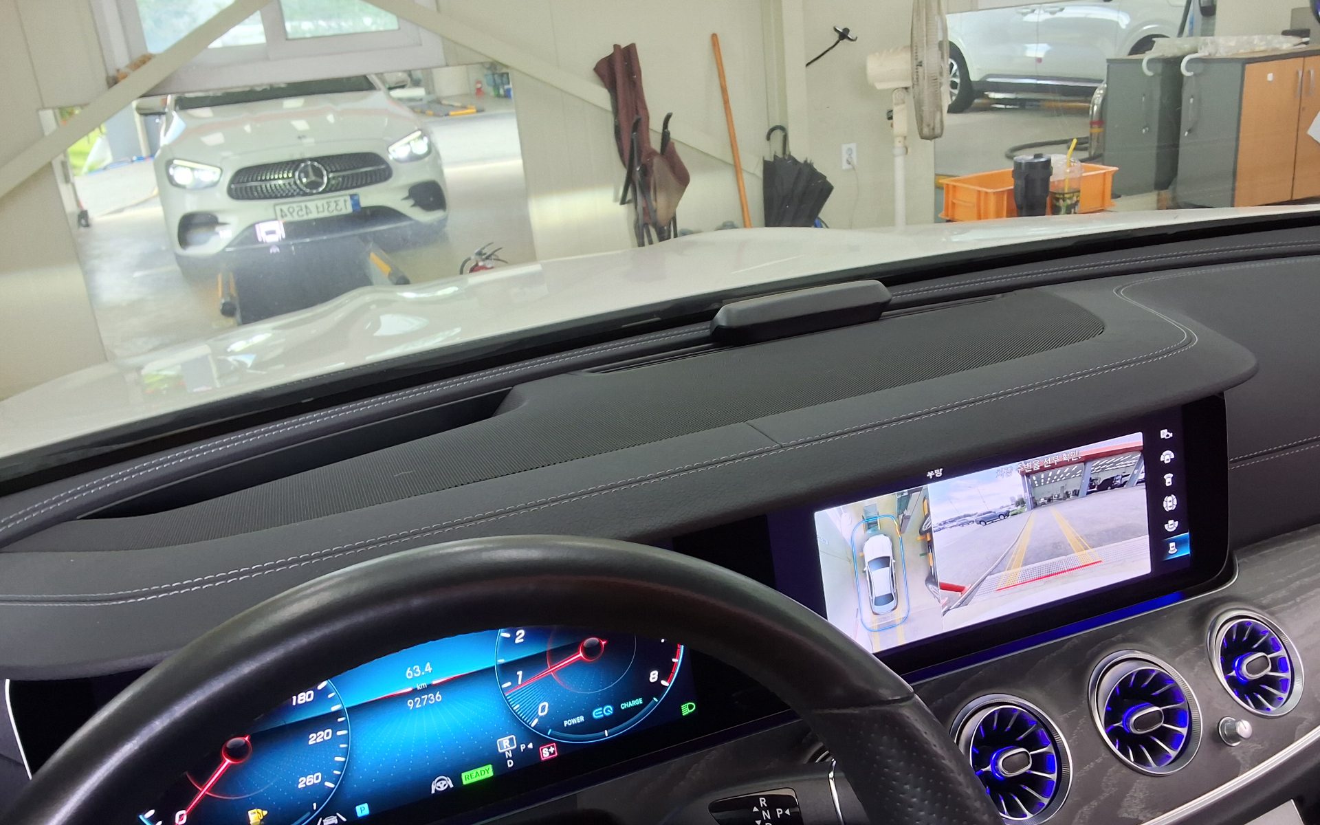 مرسيدس بنز E Class (5Th Gen) E350 فورماتيك AMG Line 2022 4MATIC LINE
