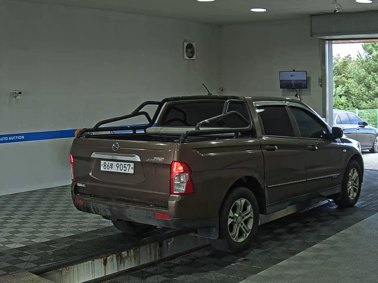 كي جي موبيليتي Mobility (سانج يونج) كوراندو Sports Cx7 دفع رباعي Club 2013