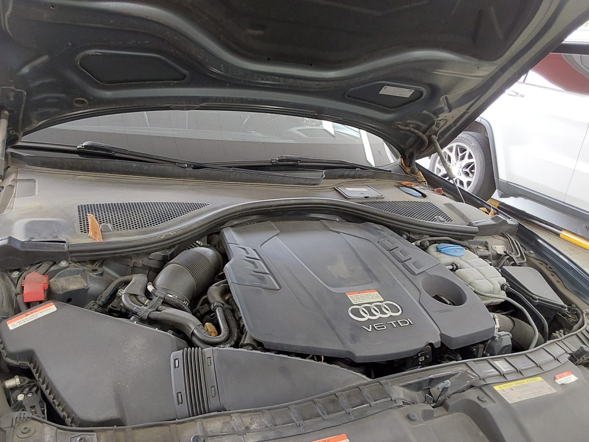 أودي إيه 6 (4Th Gen) 40 TDI كواترو بريميوم 2016 40 بريميوم