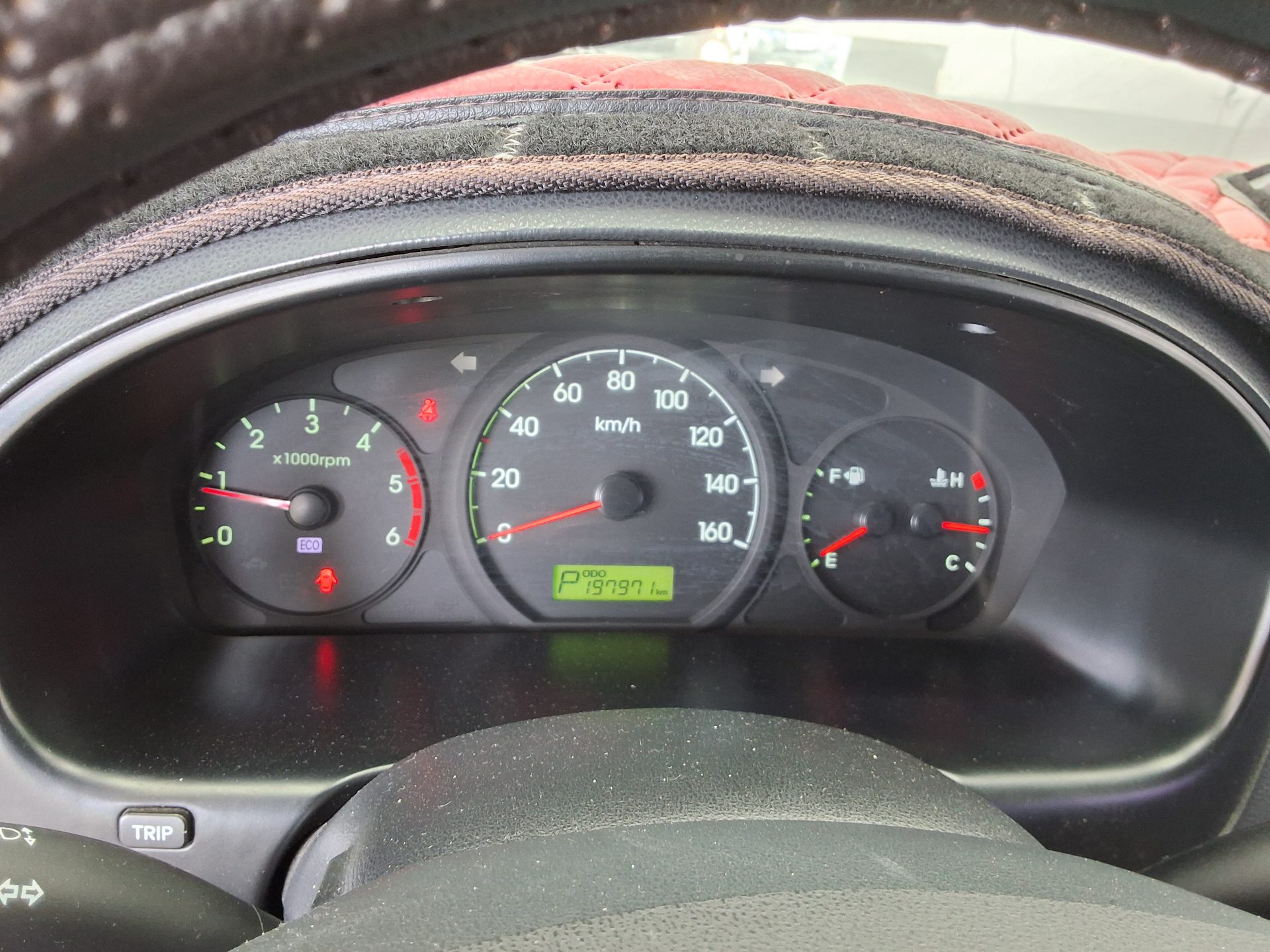 هيونداي جراند ستاركس 12 Seater ديزل Cvx لكجري 2015 فاخر