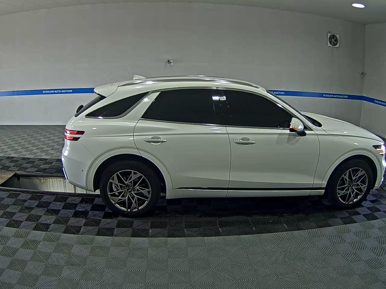 جينيسيس جينيسيس GV70 2022 2.5T دفع رباعي BASE