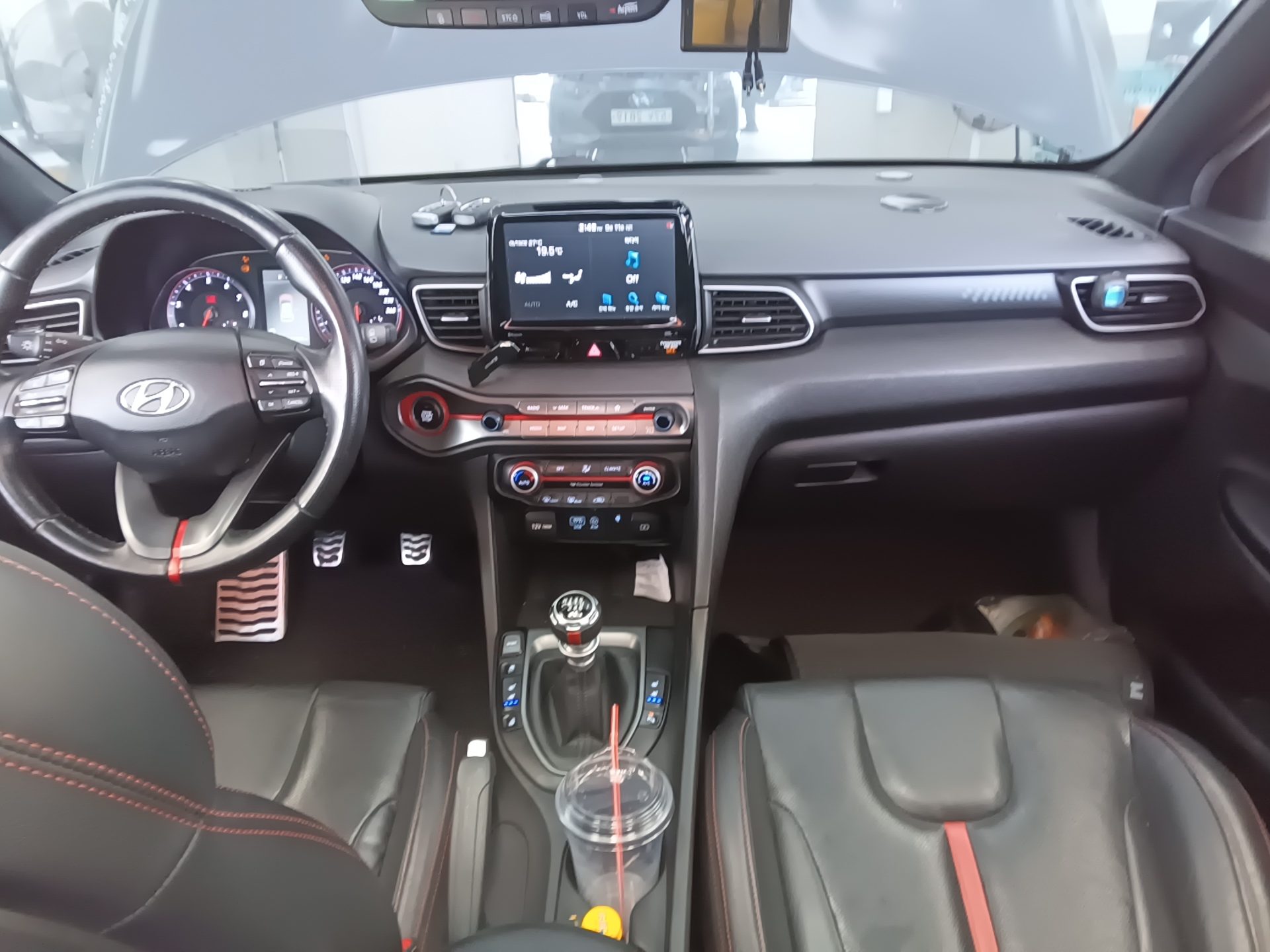 هيونداي فيلوستر (Js) 1.6 تيربو Sport Core 2018 TURBO SPORT
