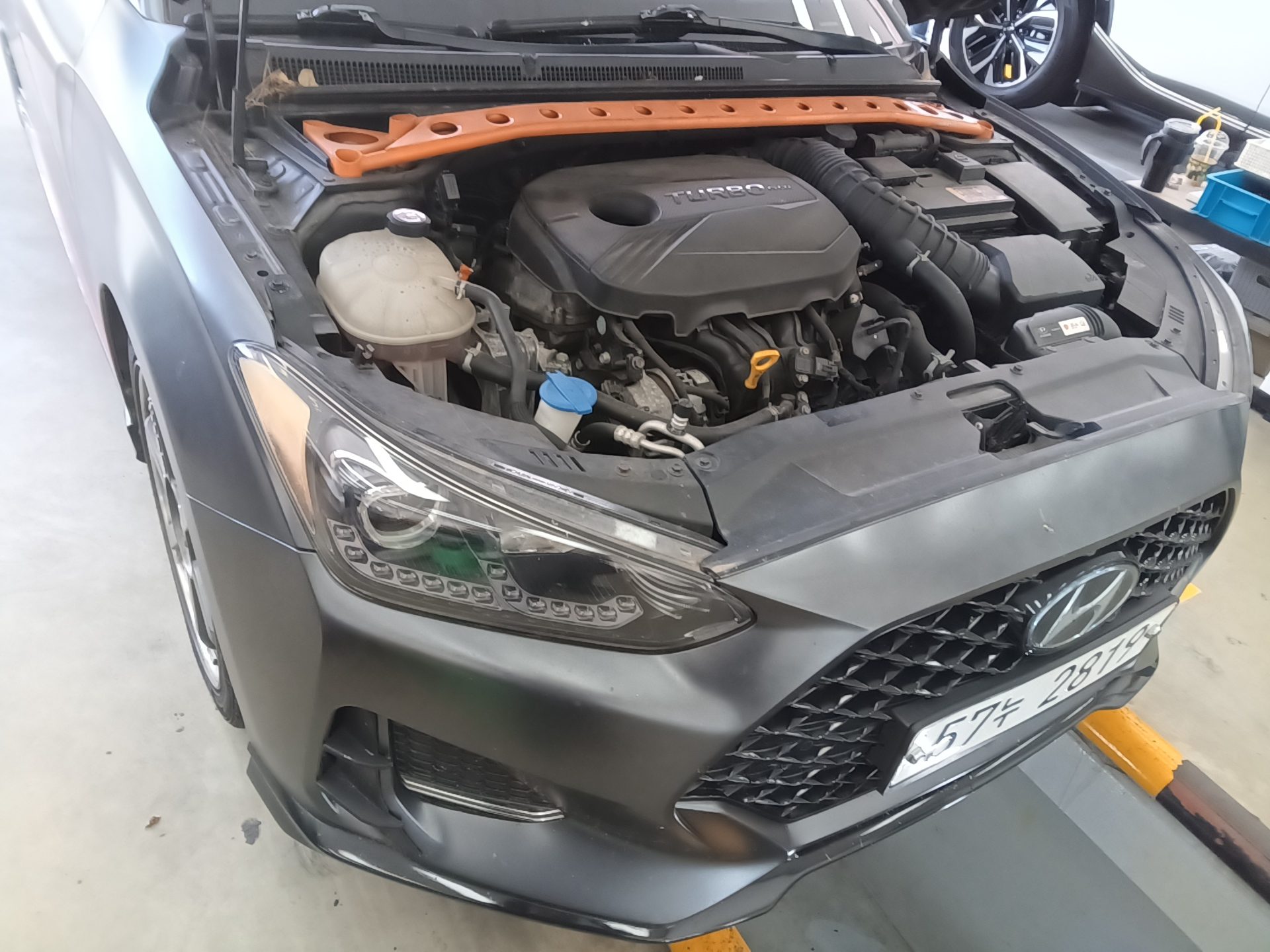 هيونداي فيلوستر (Js) 1.6 تيربو Sport Core 2018 TURBO SPORT