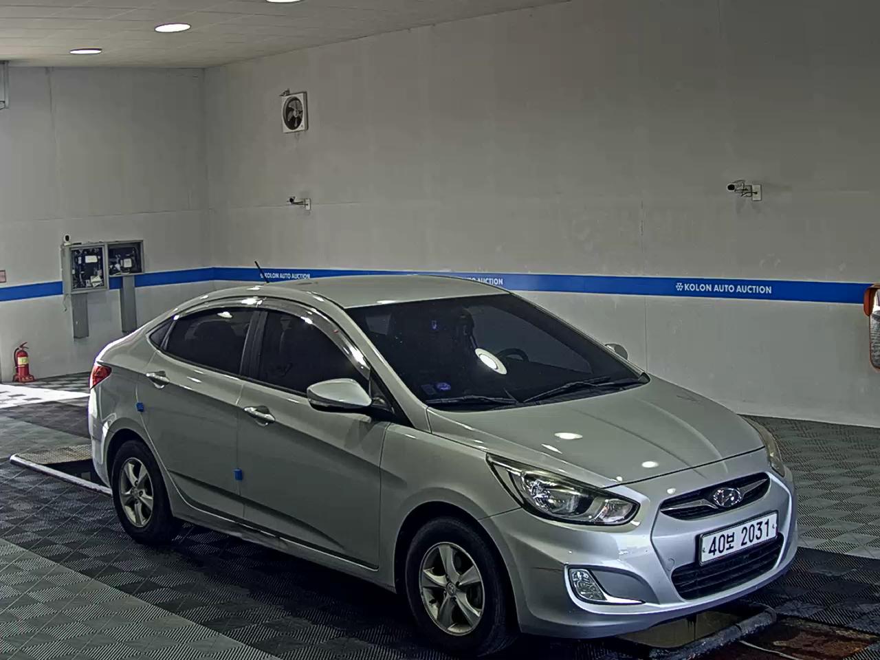 هيونداي جديد أكسنت 1.4 Vvt Premier 2011 PREMIER