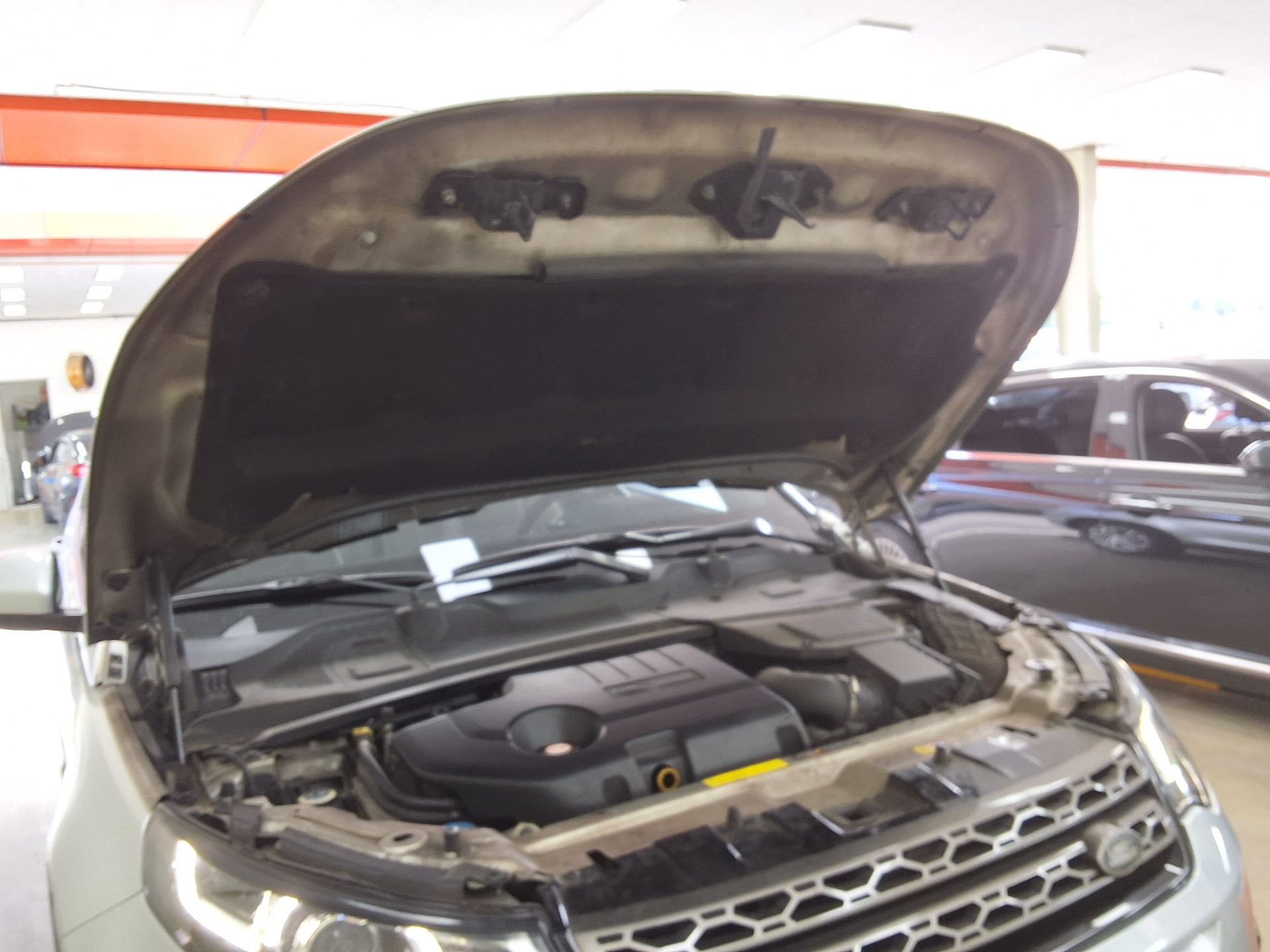 لاند روفر Rover Discovery Sport 2.0 Td4 Se (150Ps) 2017 SPORT SE