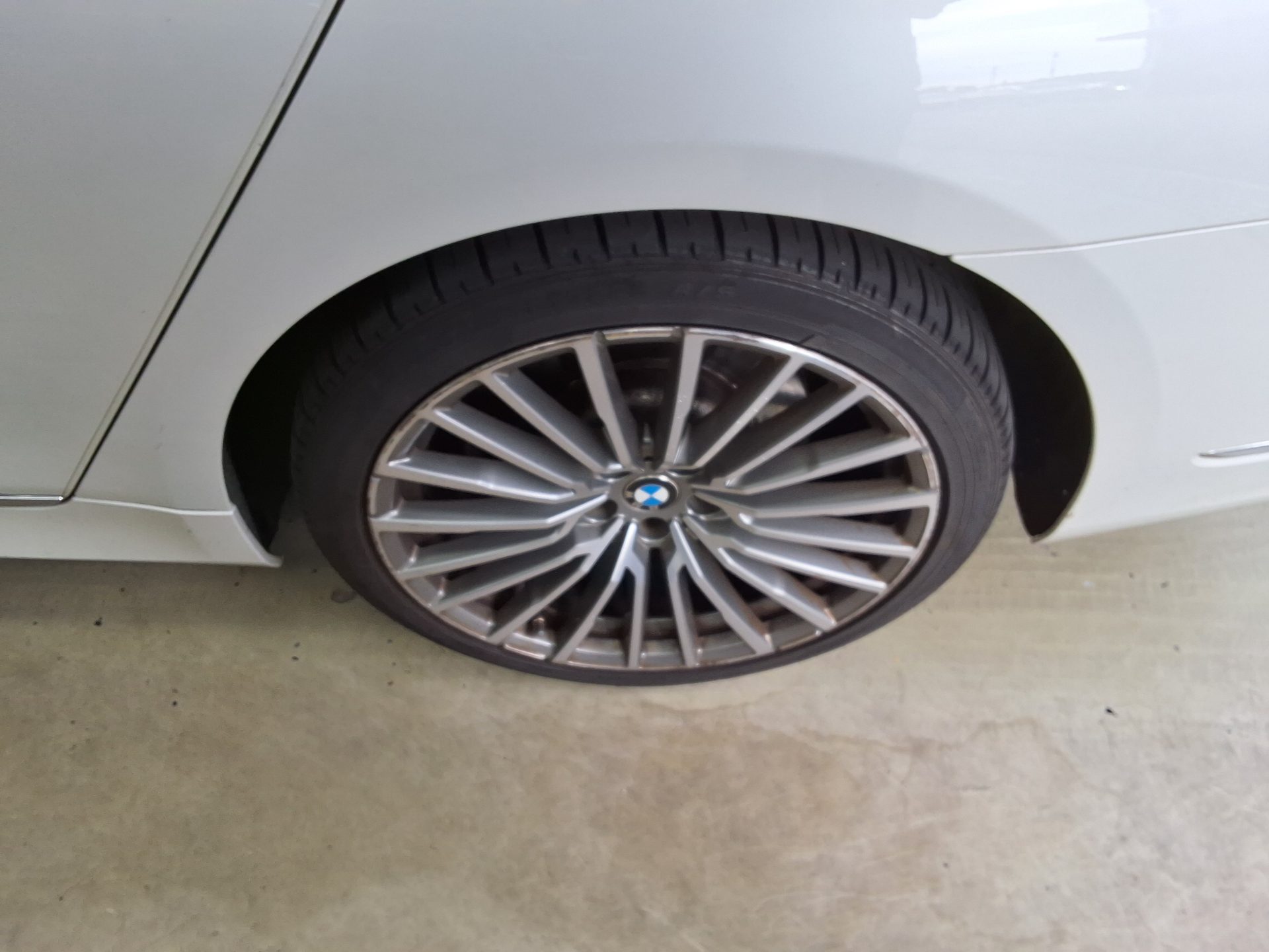 بي إم دبليو 7 Series (6Th Gen) 730Ld إكس درايف Design Pure Excellence 2021 730Ld