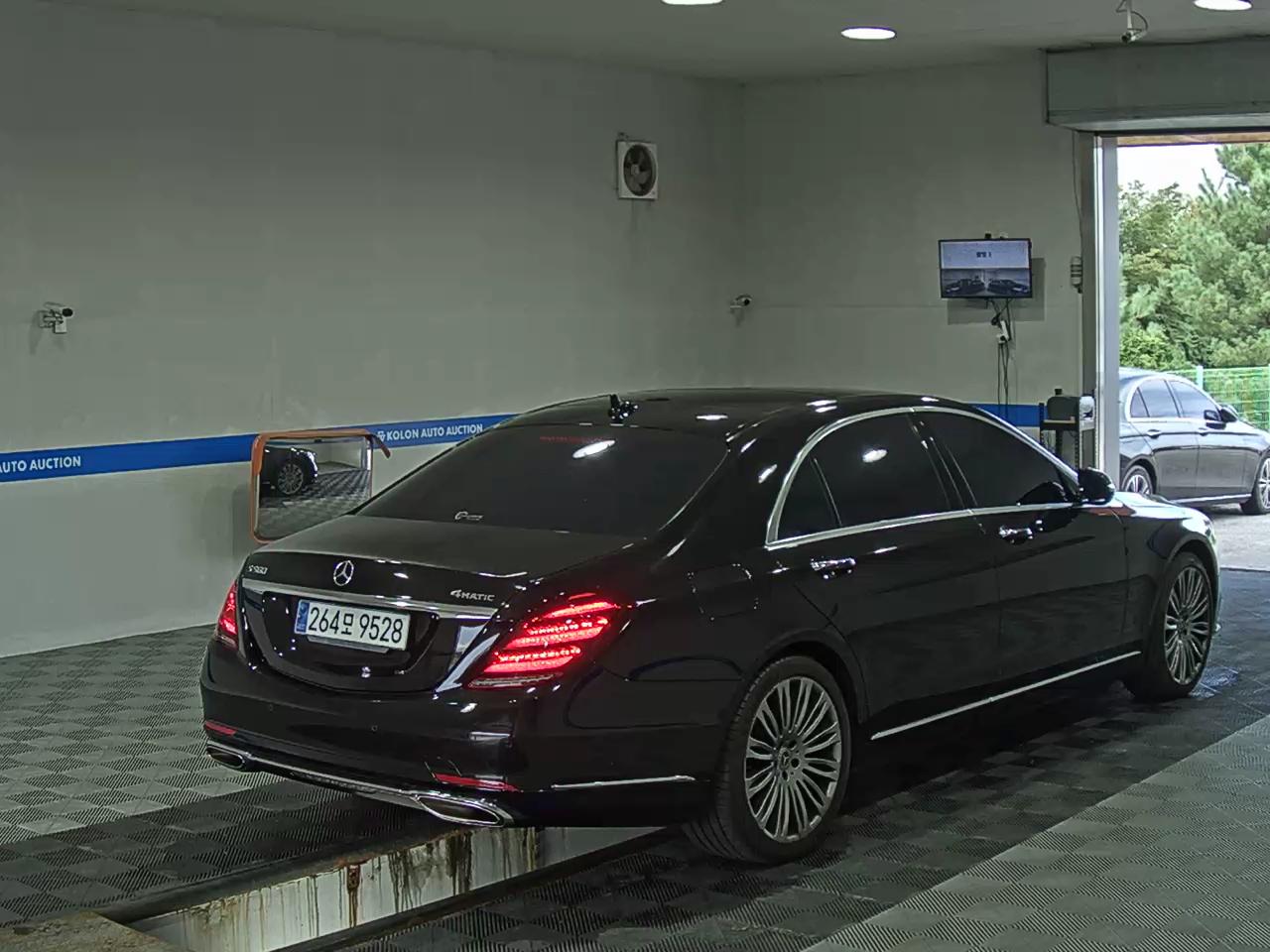 مرسيدس بنز S Class (6Th Gen) S560L فورماتيك 2019 4MATIC