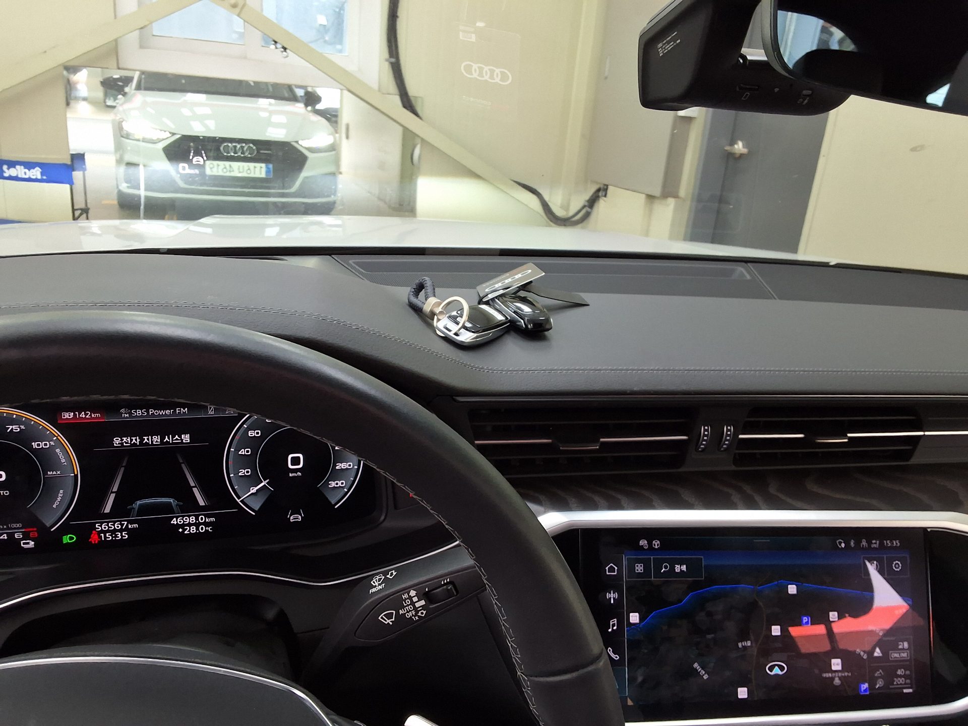 أودي إيه 7 (2Nd Gen) 55 Tfsi E كواترو بريميوم 2023 بريميوم