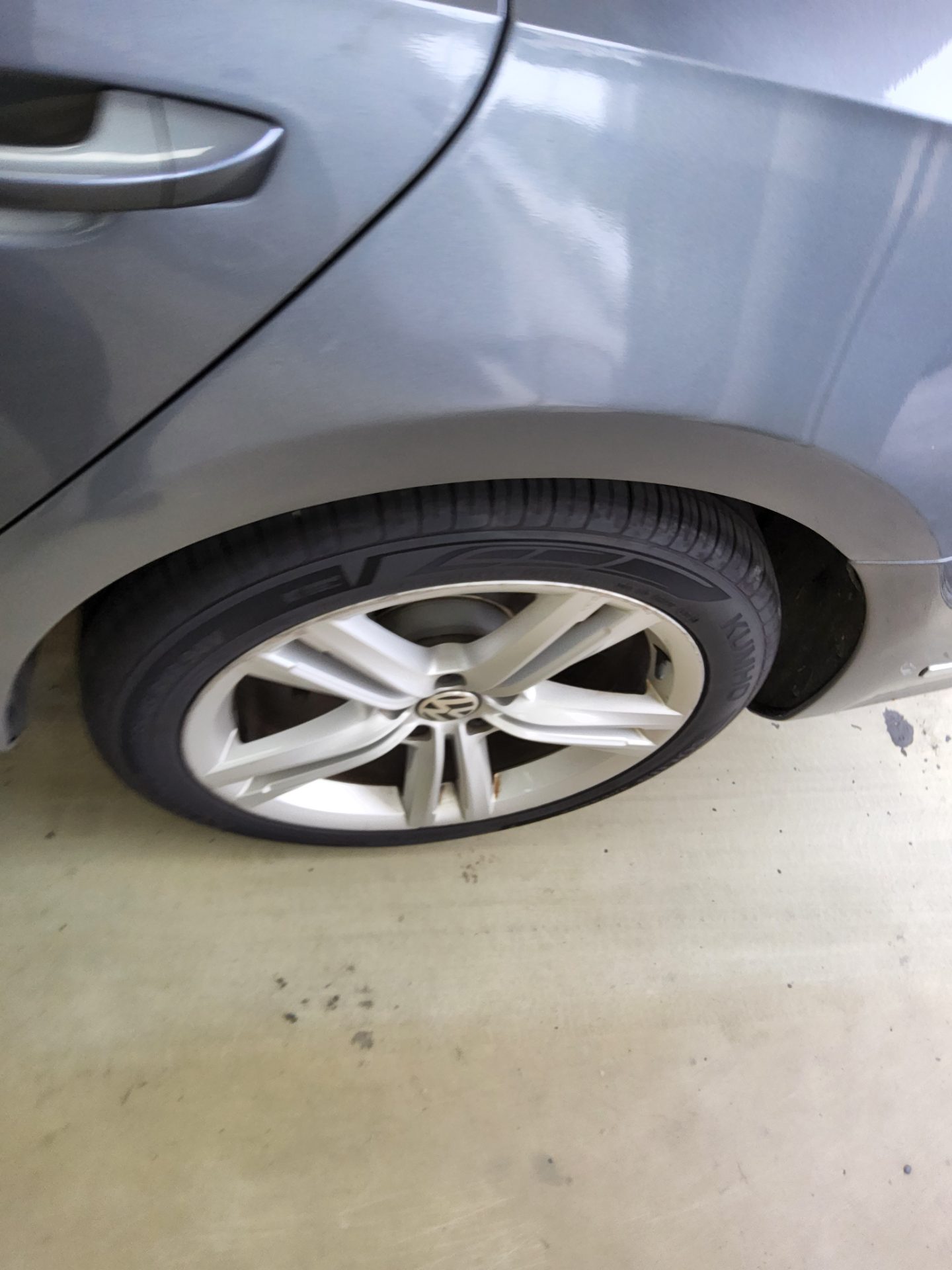 فولكس فاجن الجديد باسات (7Th Gen) 2.0 TDI 2014