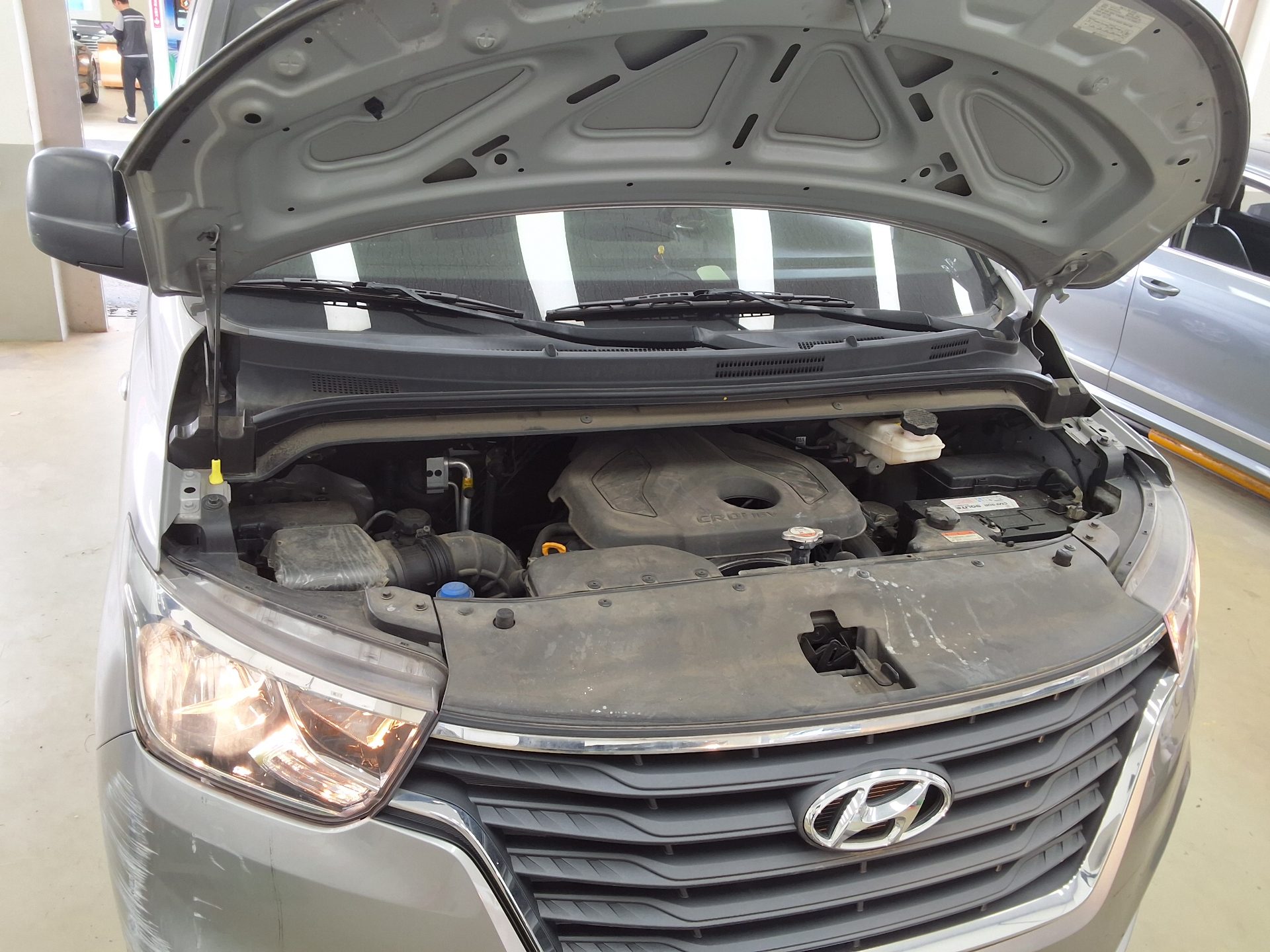 هيونداي الجديد جراند ستاركس 3 Seater ديزل فان سمارت 2021 VAN SMART