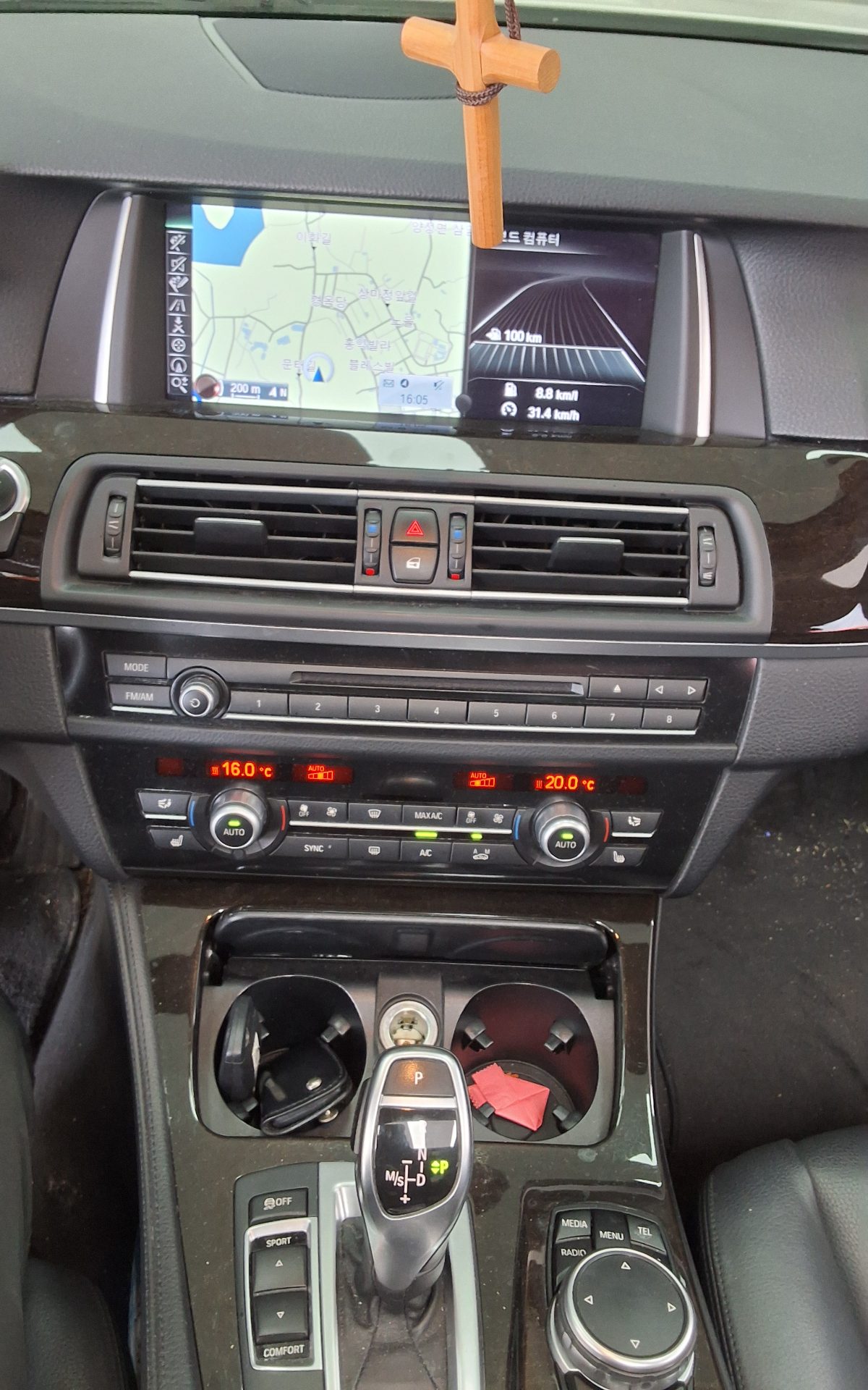 بي إم دبليو 5 Series (6Th Gen) 528I إكس درايف 2015 528i