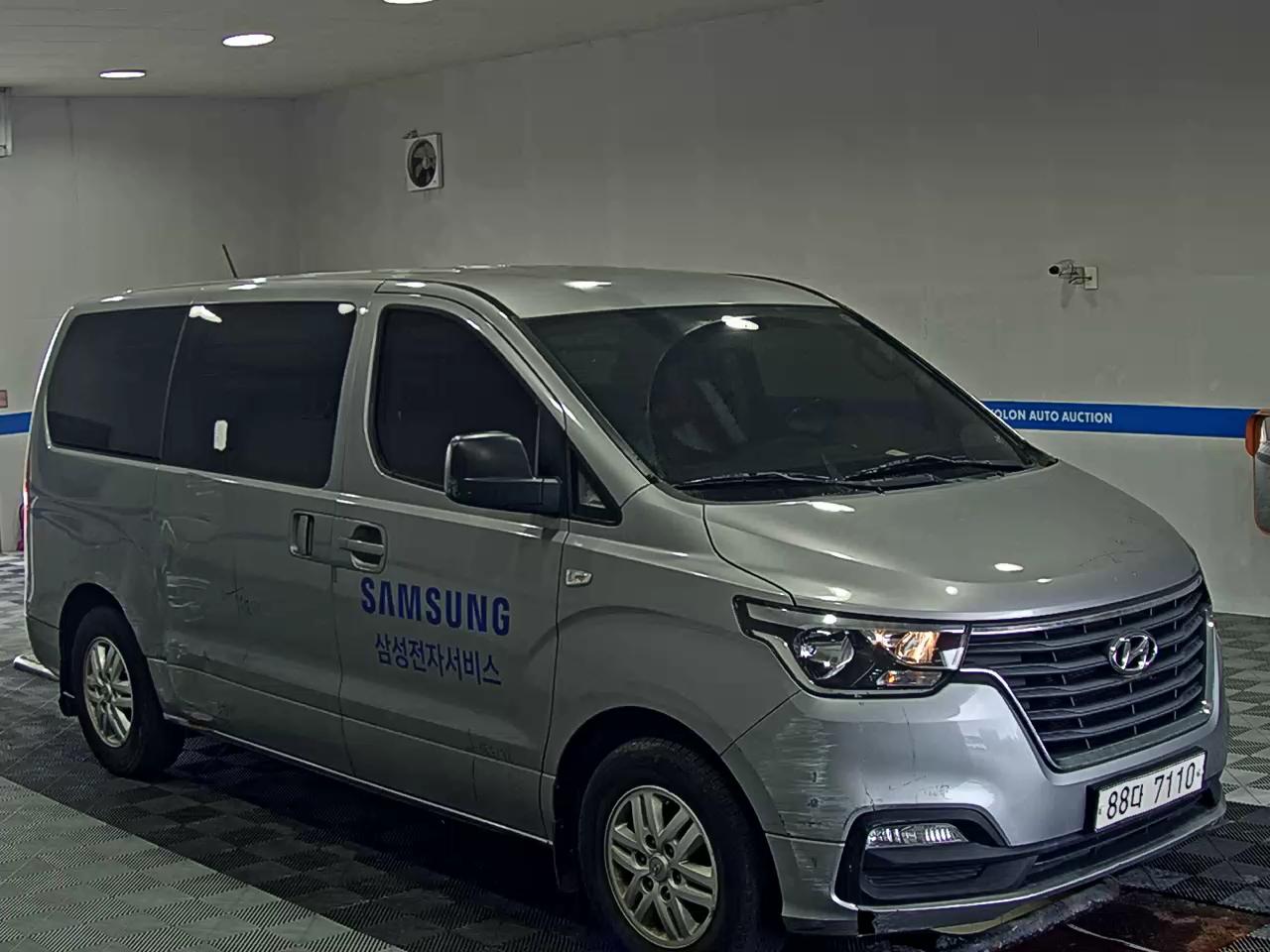 هيونداي الجديد جراند ستاركس 3 Seater ديزل فان سمارت 2021 VAN SMART