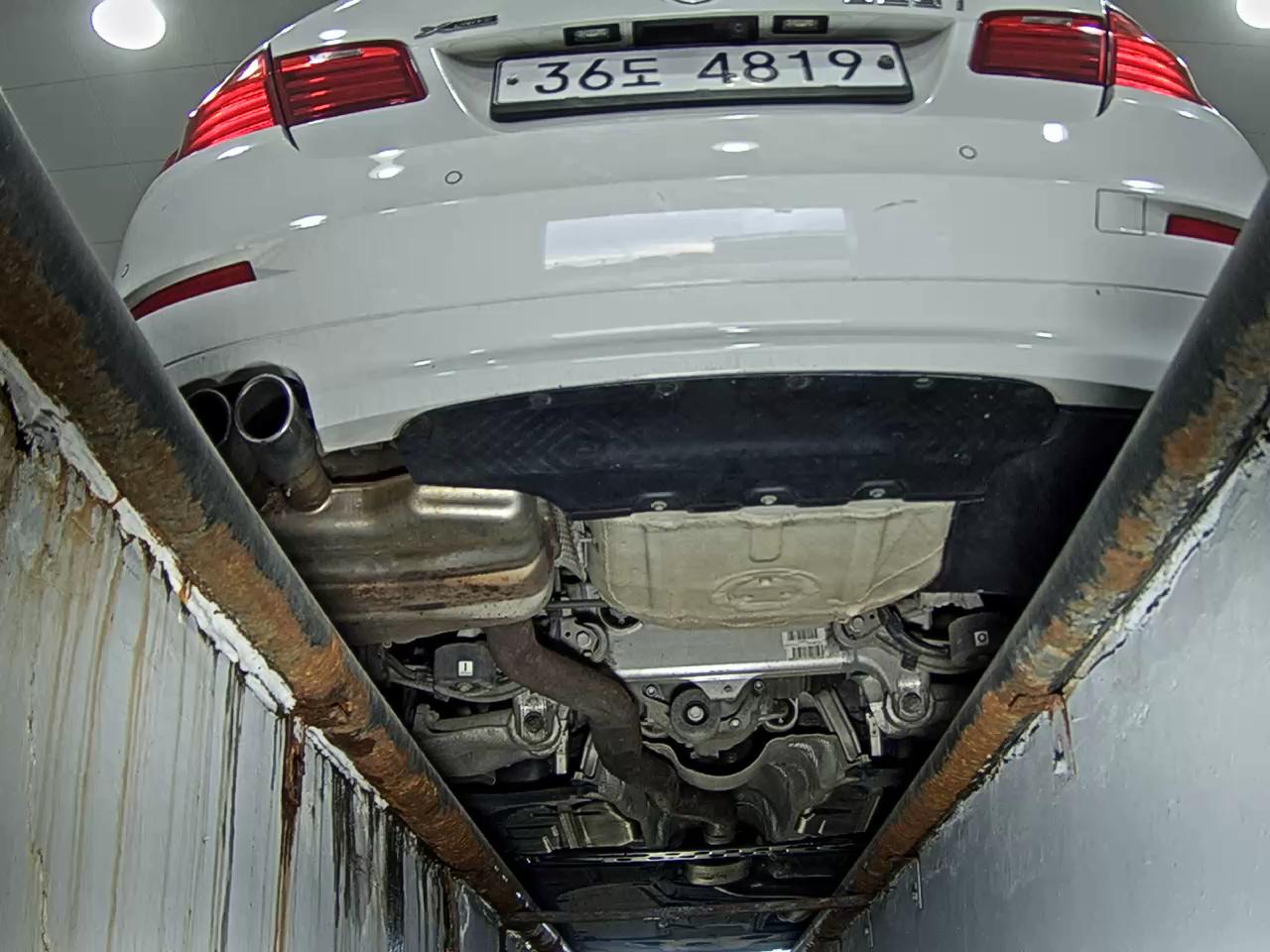 بي إم دبليو 5 Series (6Th Gen) 528I إكس درايف 2015 528i