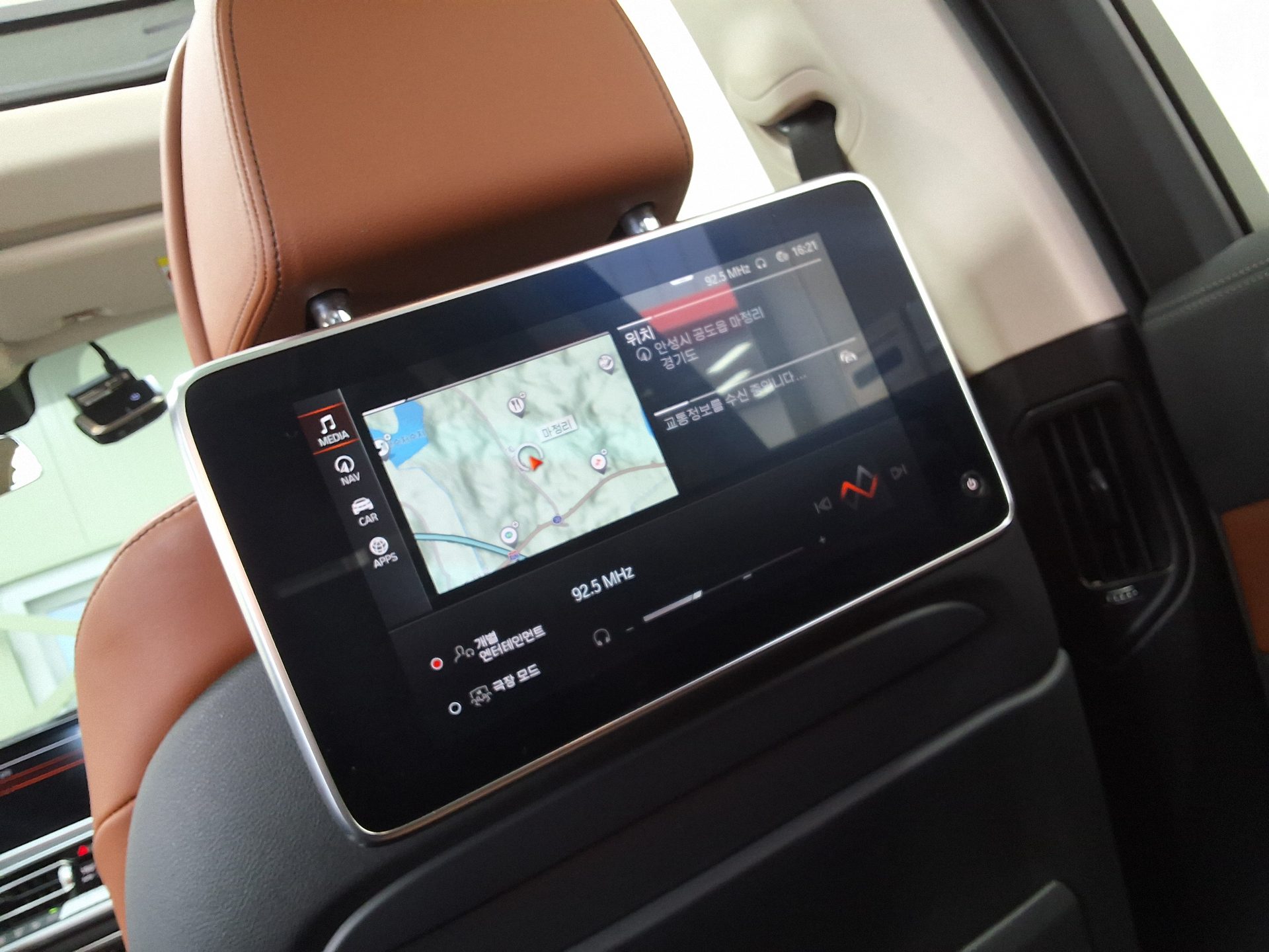 بي إم دبليو X7 40D إكس درايف Design Pure Excellence 6 Seater 2021
