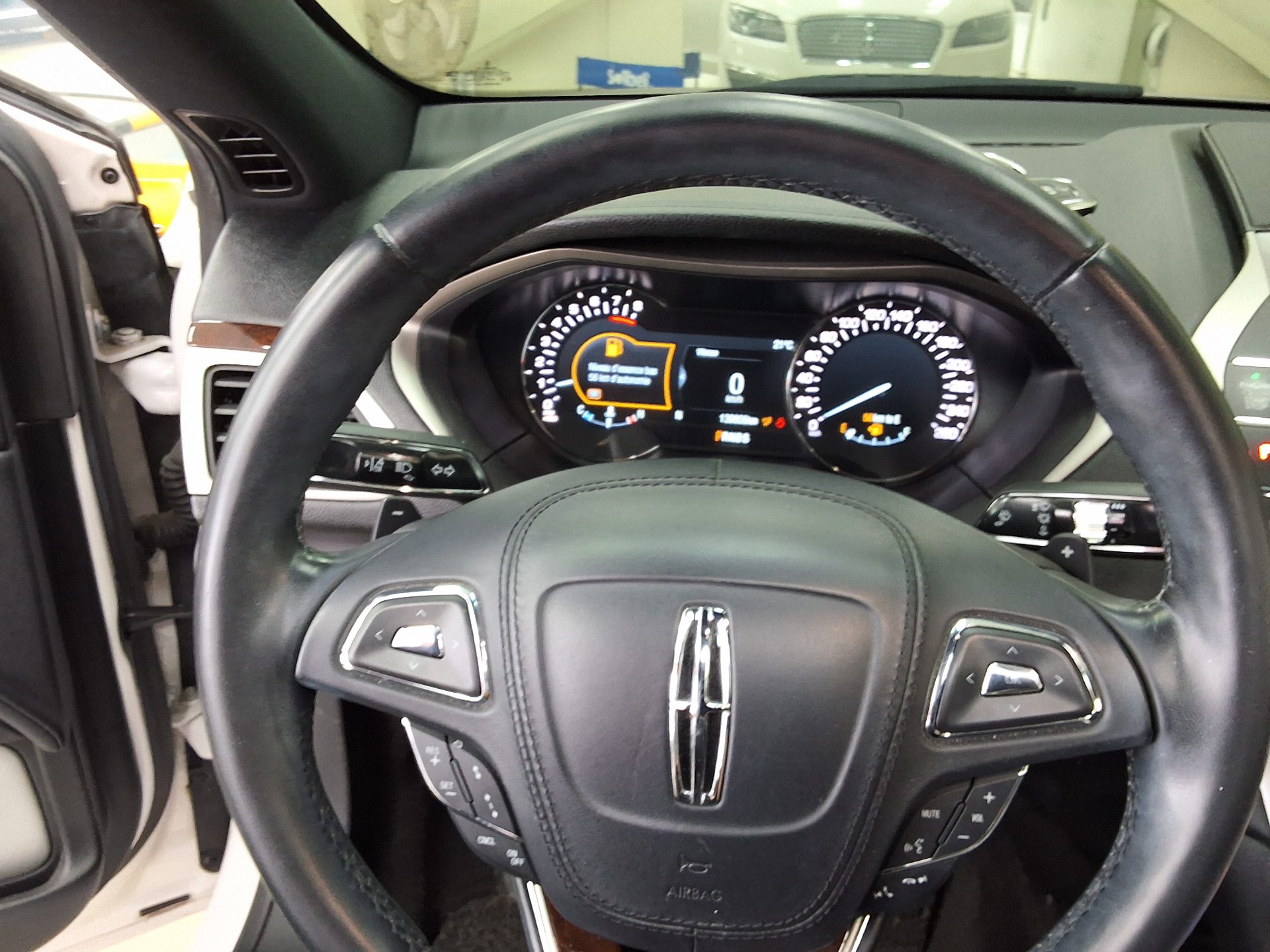 لينكولن جديد Mkz 2.0 دفع أمامي(300A) Reserve Ii 2019 300A