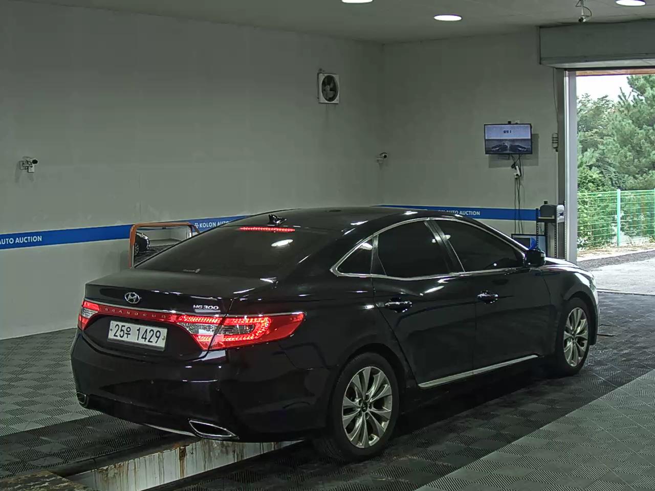 هيونداي جرانديور 2011