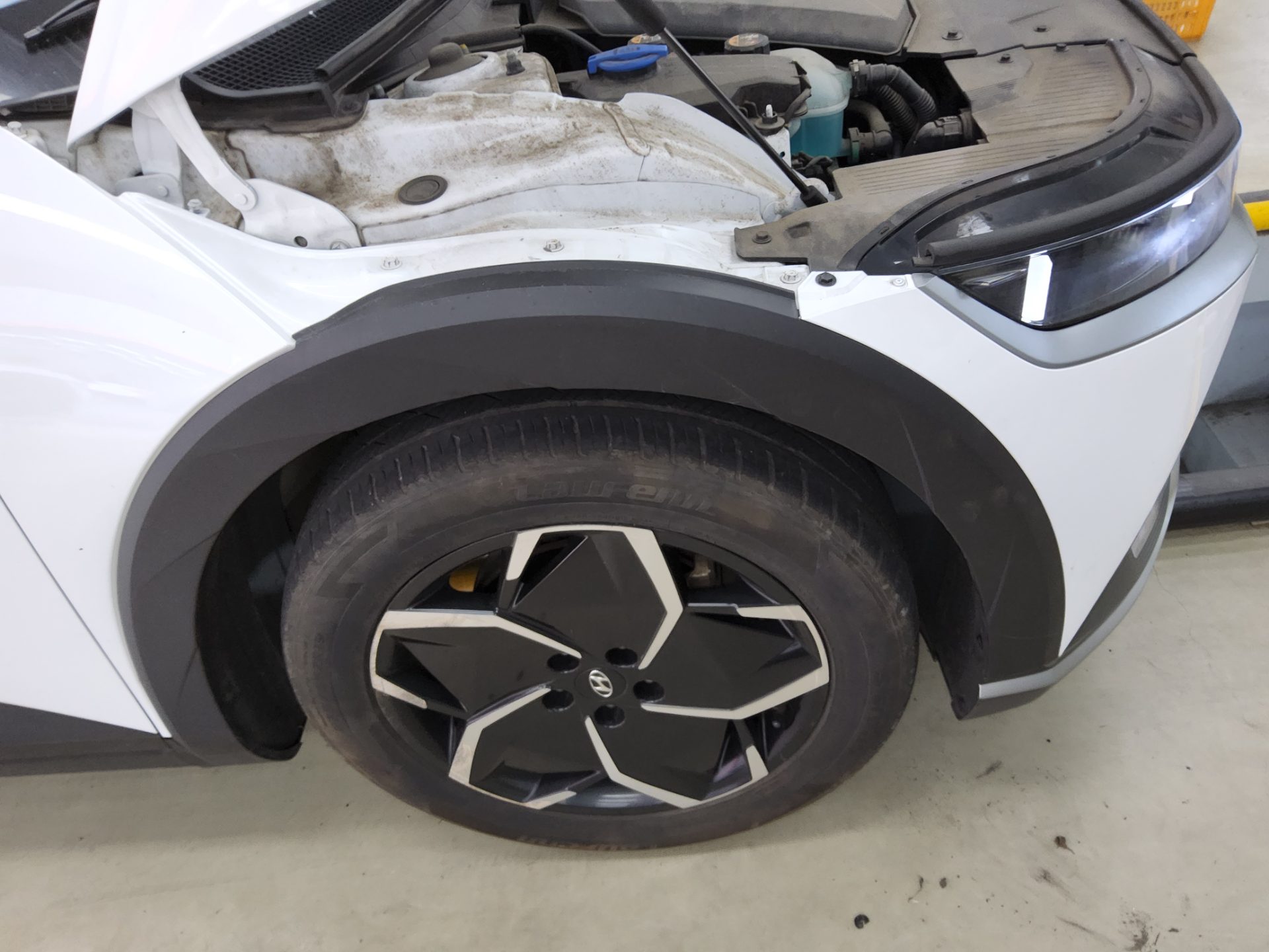 هيونداي أيونيك 2022 EV طويل المدى إكسكلوسيف