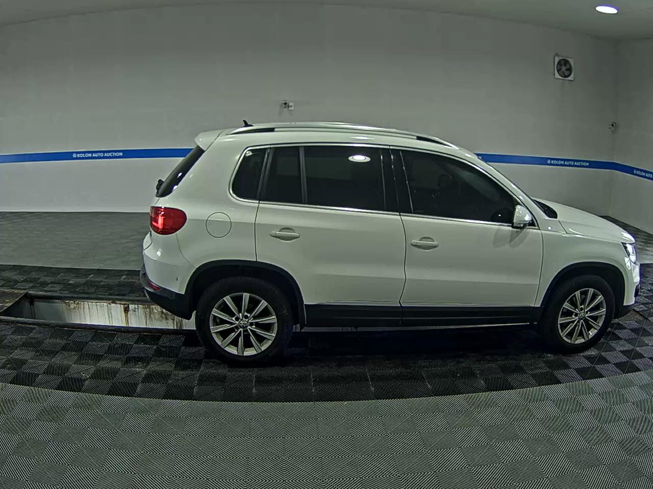 فولكس فاجن تيجوان 2.0 TDI Bluemotion 2016