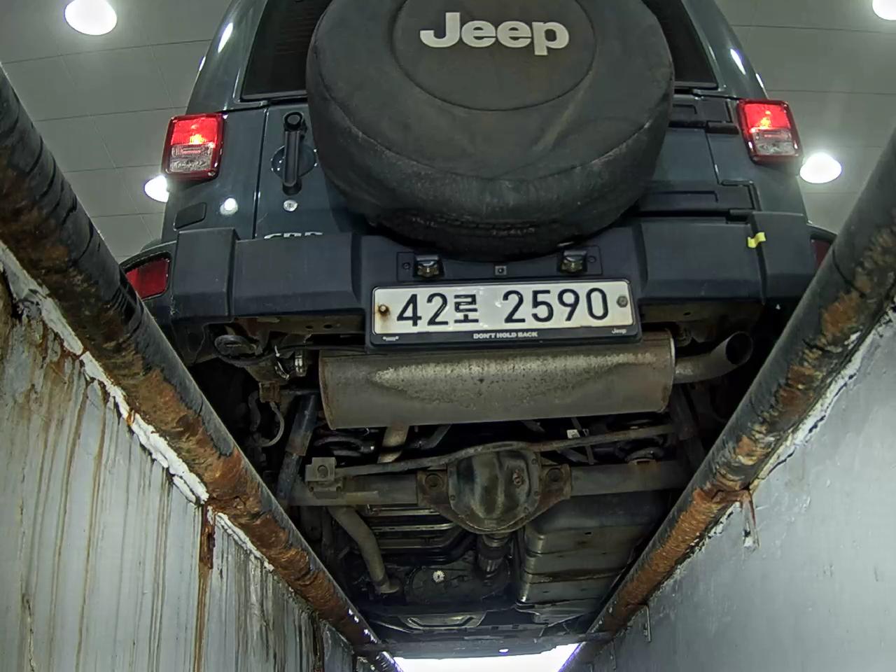جيب رانجلر (Jk) 2.8 Sahara 4 أبواب 2014
